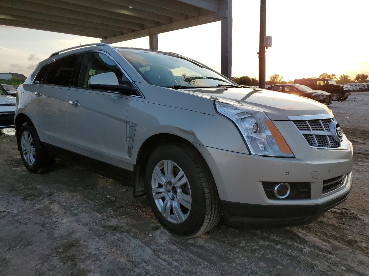 2012 Cadillac SRX - Image 4