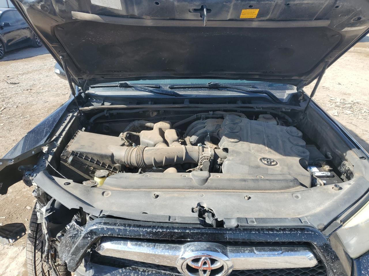 2010 Toyota 4Runner - Image 12