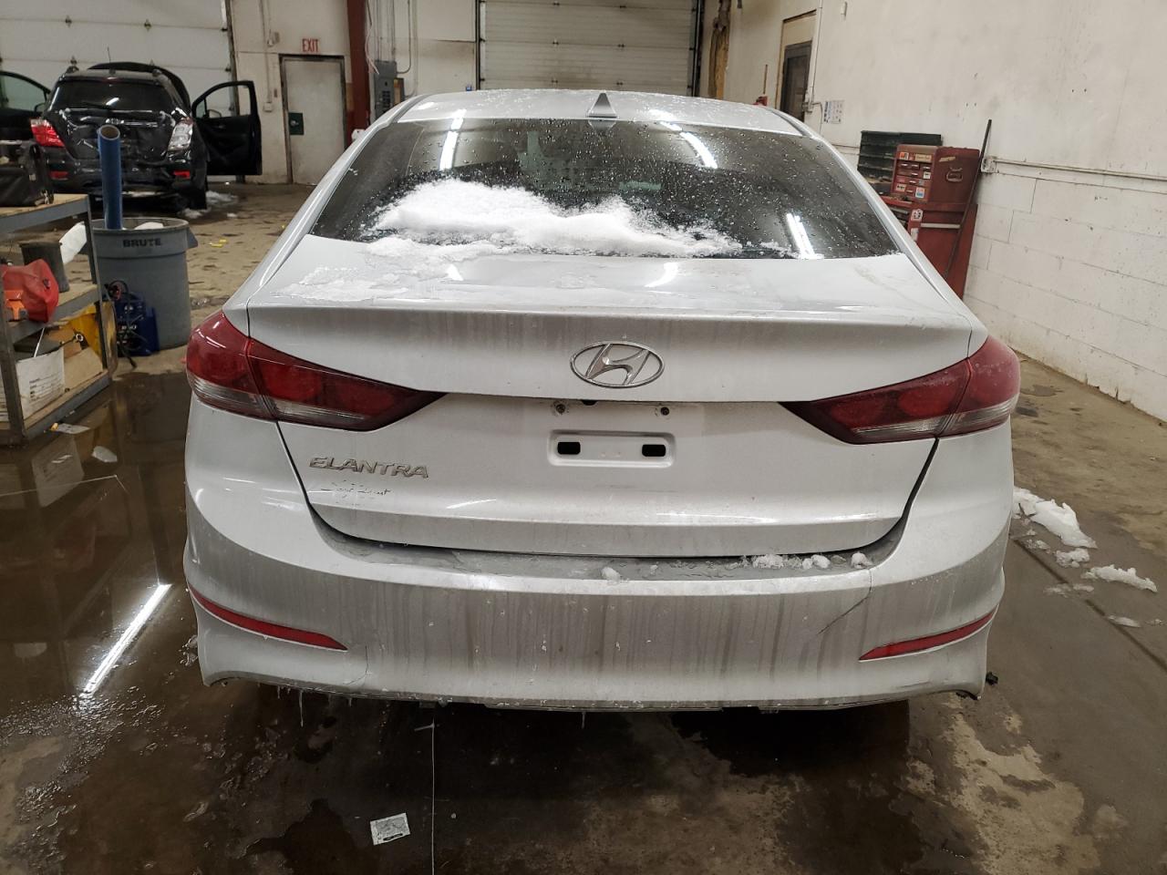 2018 Hyundai Elantra - Image 6