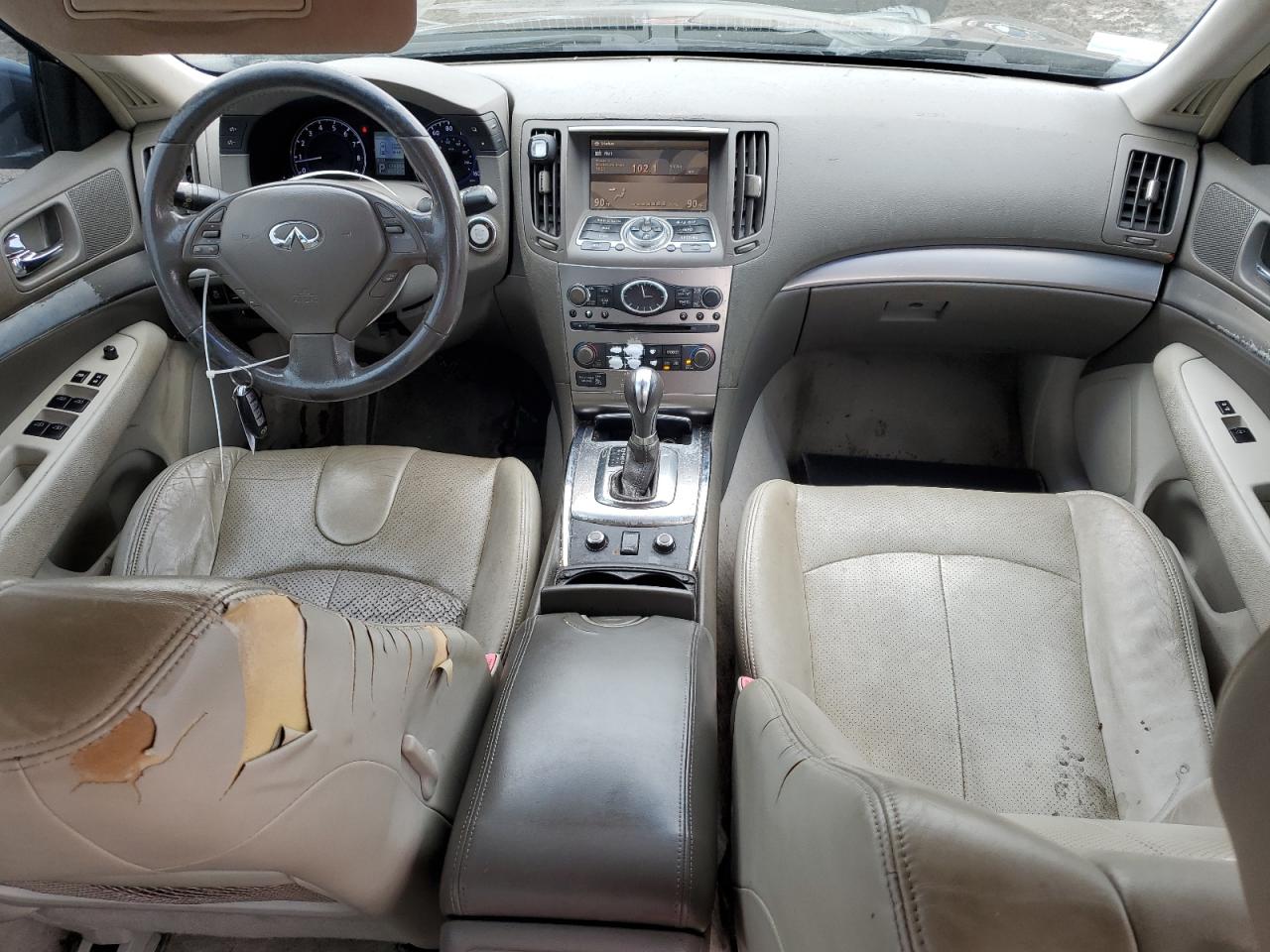 2011 Infiniti G - Image 8