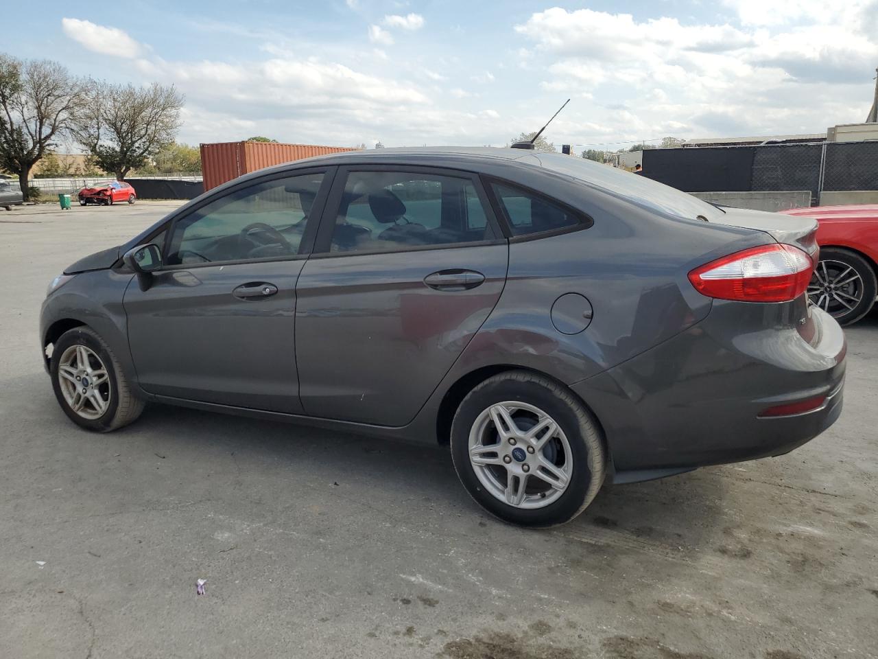 2019 Ford Fiesta - Image 2