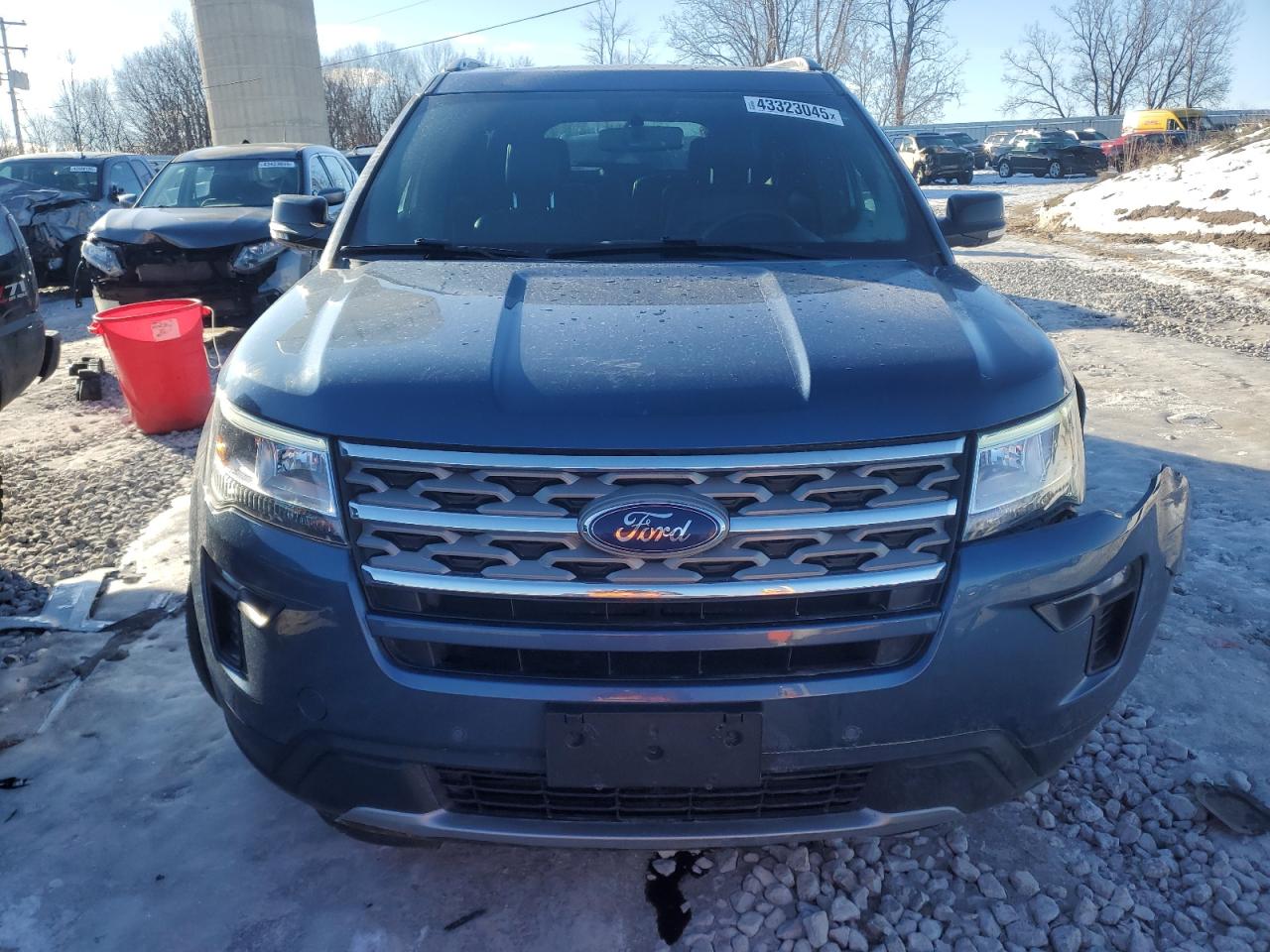 2018 Ford Explorer - Image 5