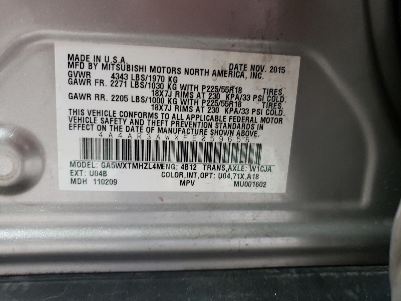 2015 Mitsubishi Outlander - Image 13