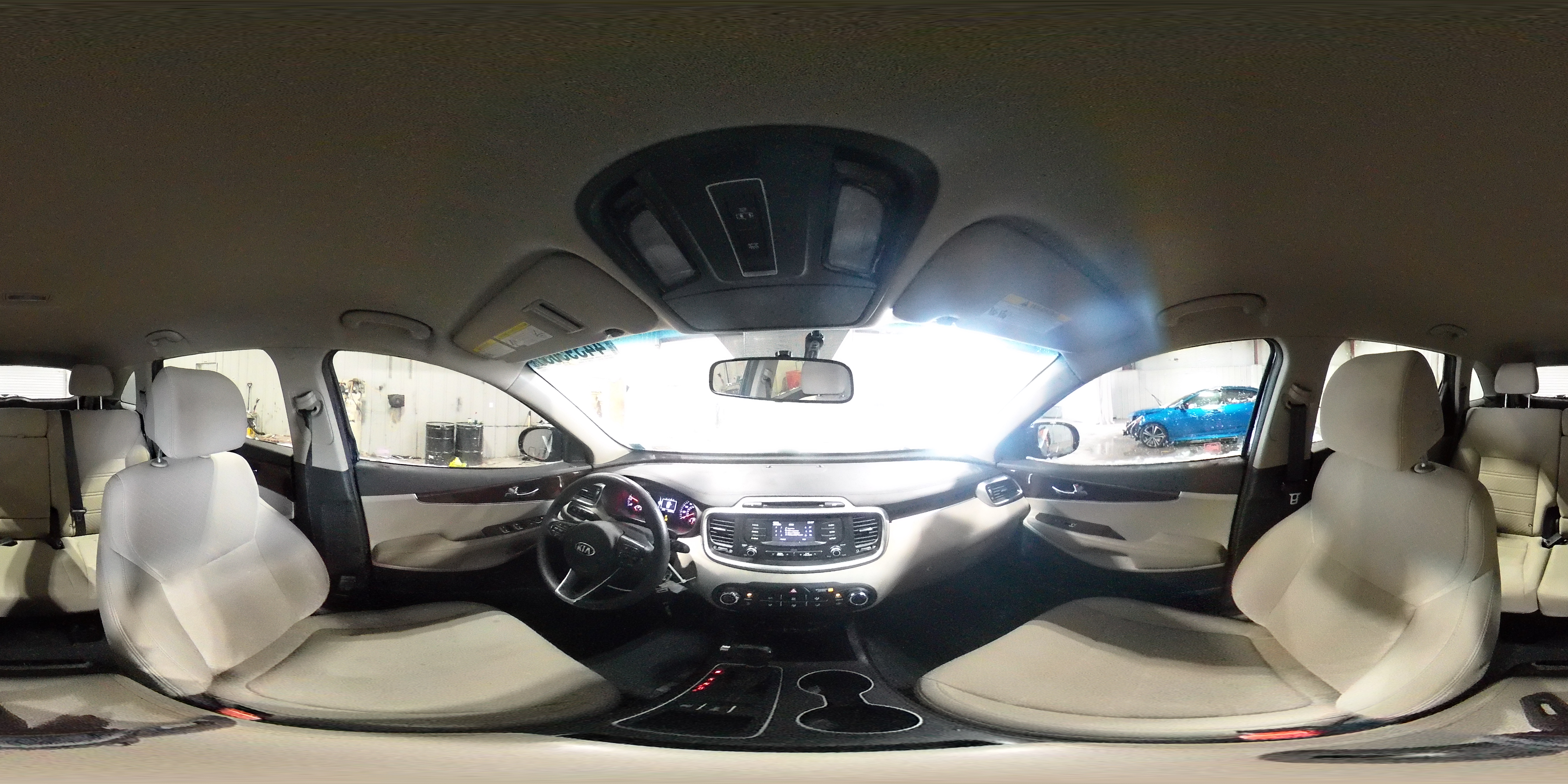 2017 Kia Sorento - Image 15