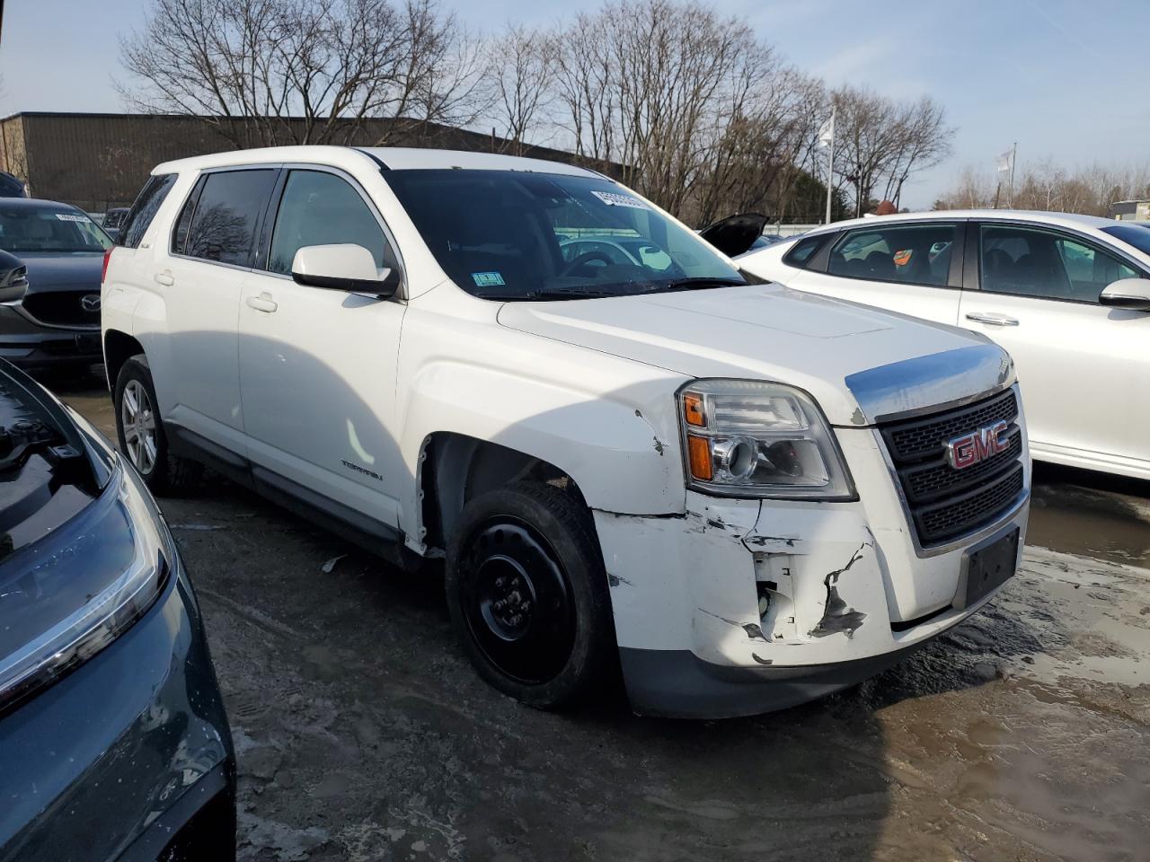 2015 GMC Terrain - Image 4