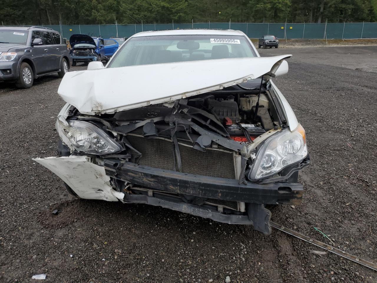 2008 Toyota Avalon - Image 5