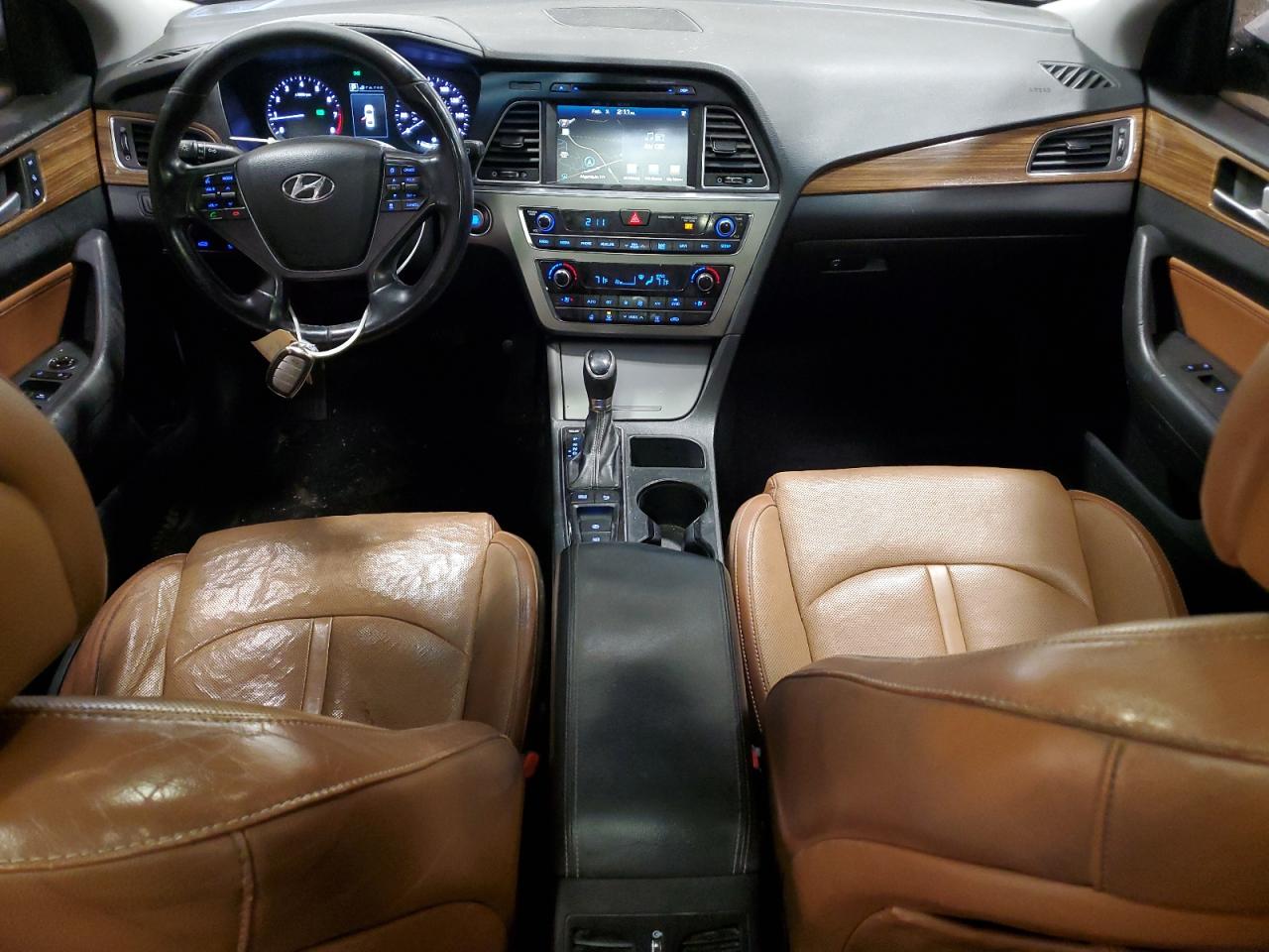 2015 Hyundai Sonata - Image 8