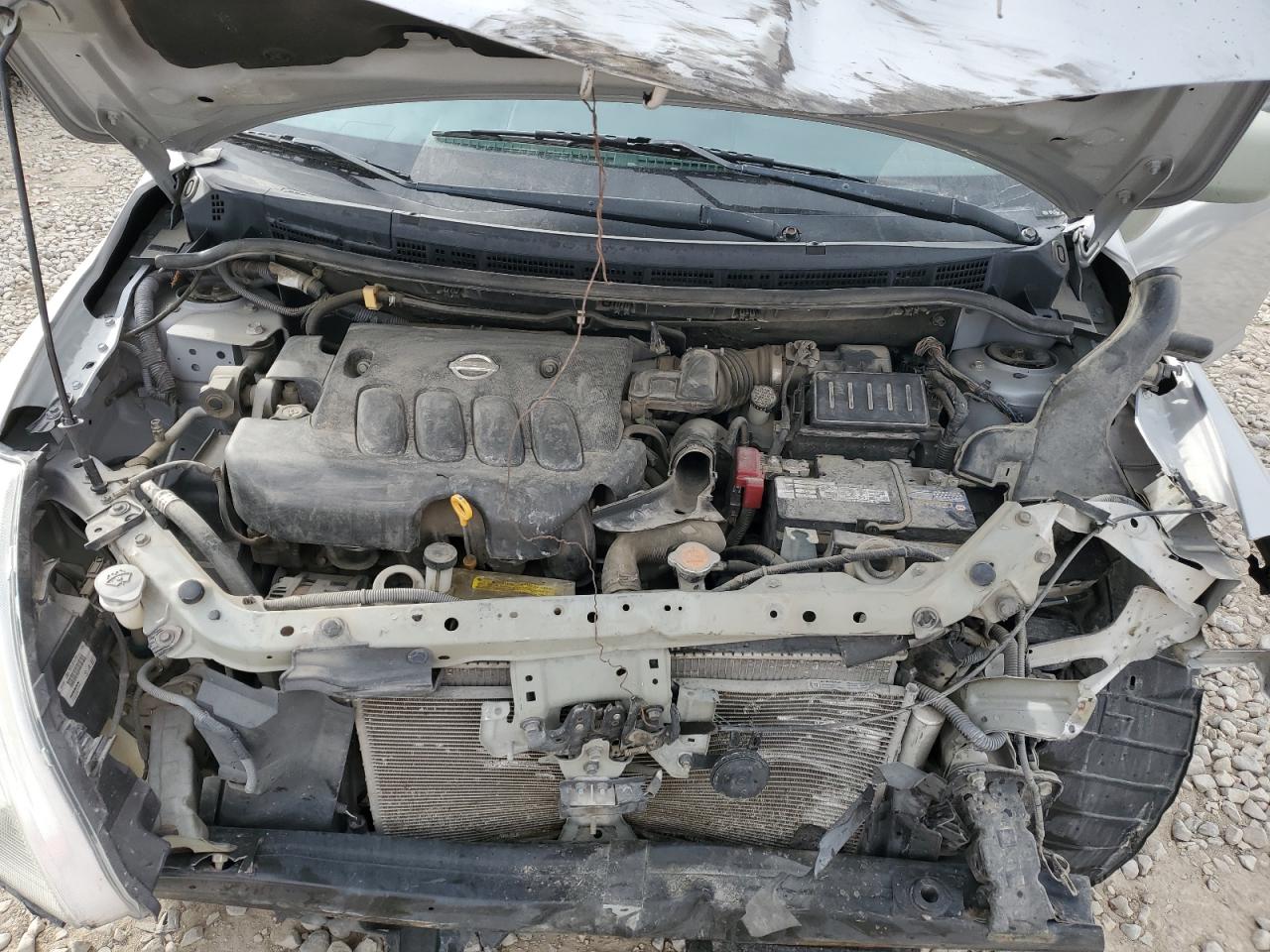 2011 Nissan Versa - Image 13
