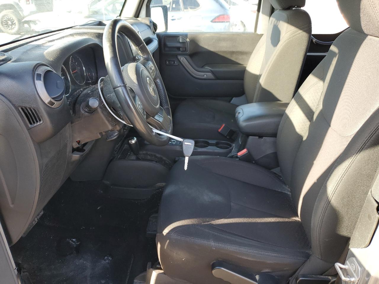 2016 Jeep Wrangler - Image 7
