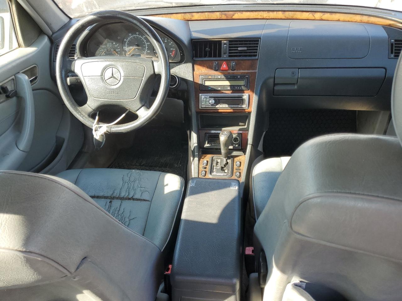 1998 Mercedes-Benz C 230 VIN: WDBHA23G5WA639139 Lot: 47407925