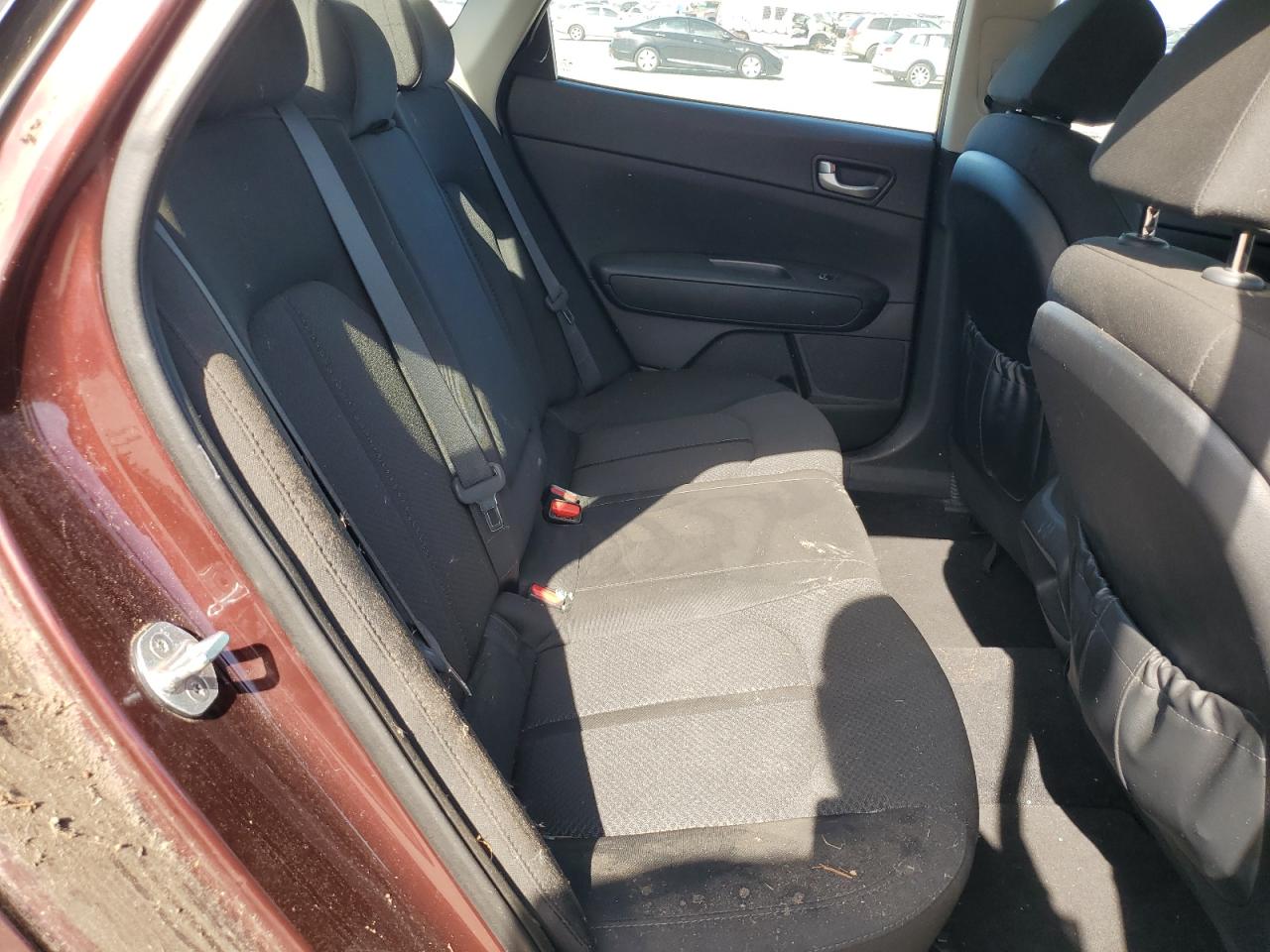 2016 Kia Optima - Image 10
