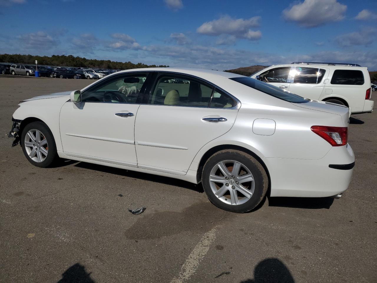 2007 Lexus ES - Image 2
