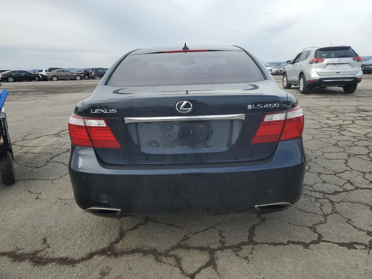 2008 Lexus LS - Image 6