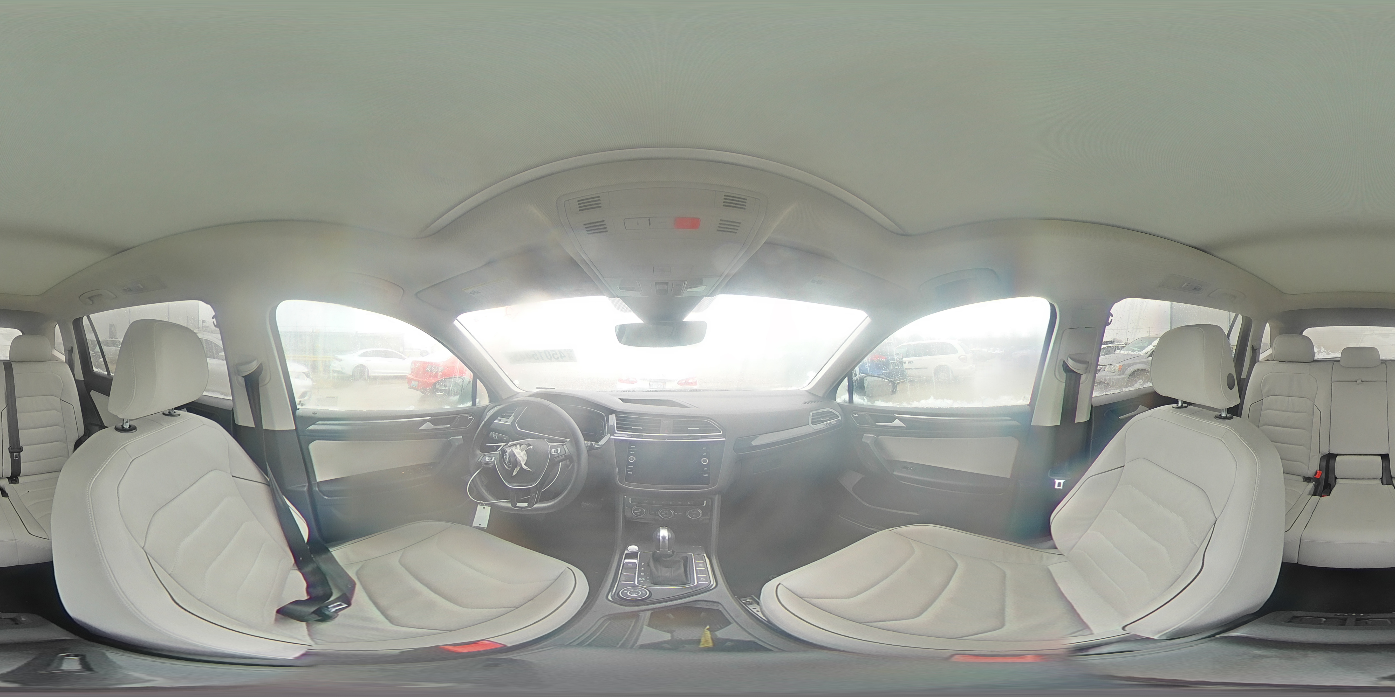 2019 Volkswagen Tiguan - Image 14