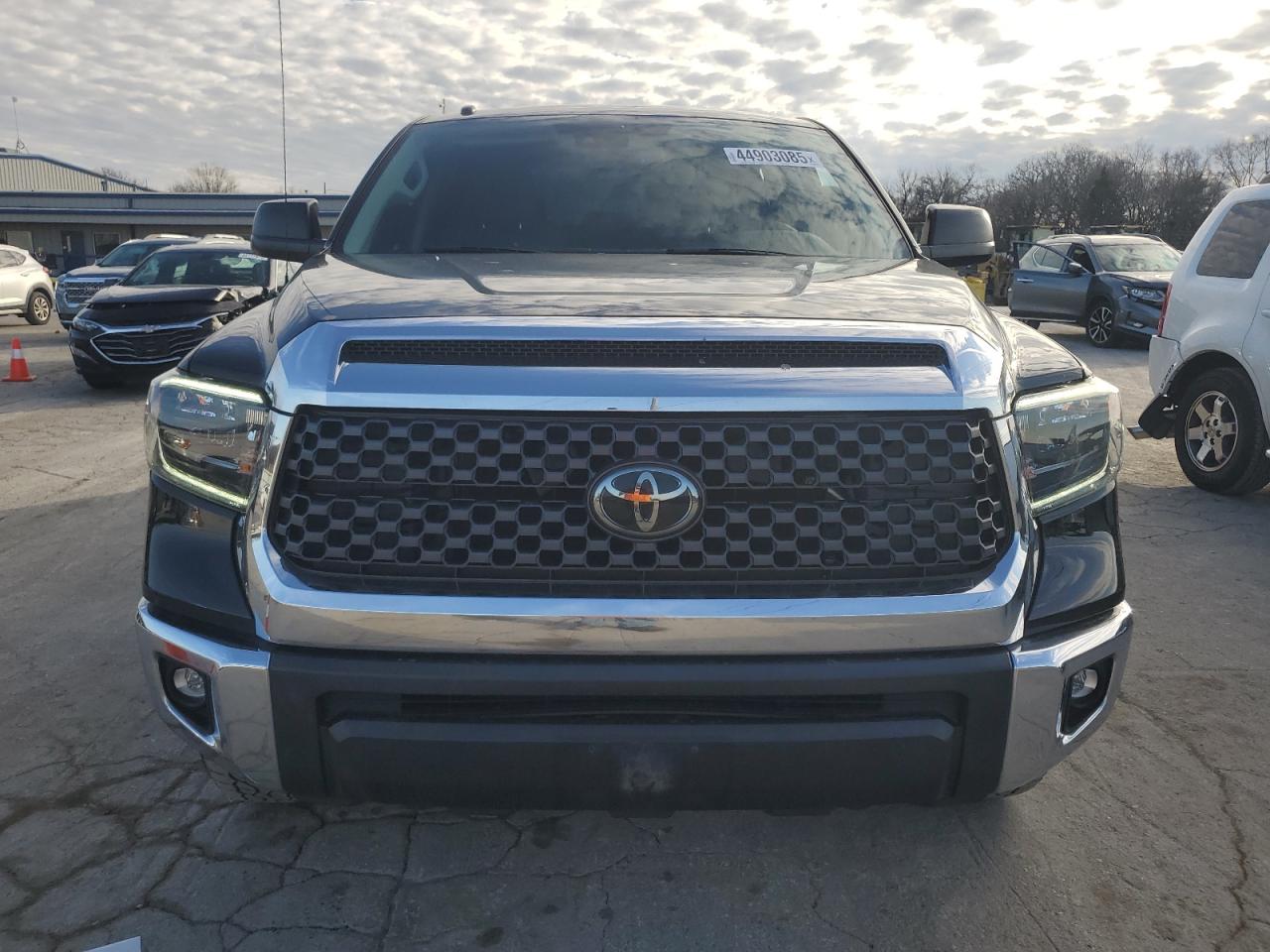 2019 Toyota Tundra - Image 5
