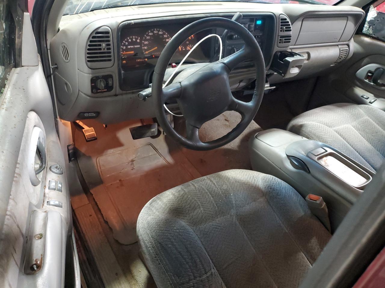1998 Chevrolet GMT-400 - Image 8