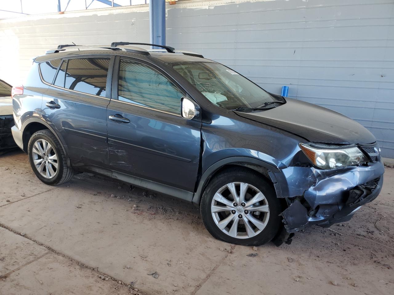 2013 Toyota RAV 4 - Image 4