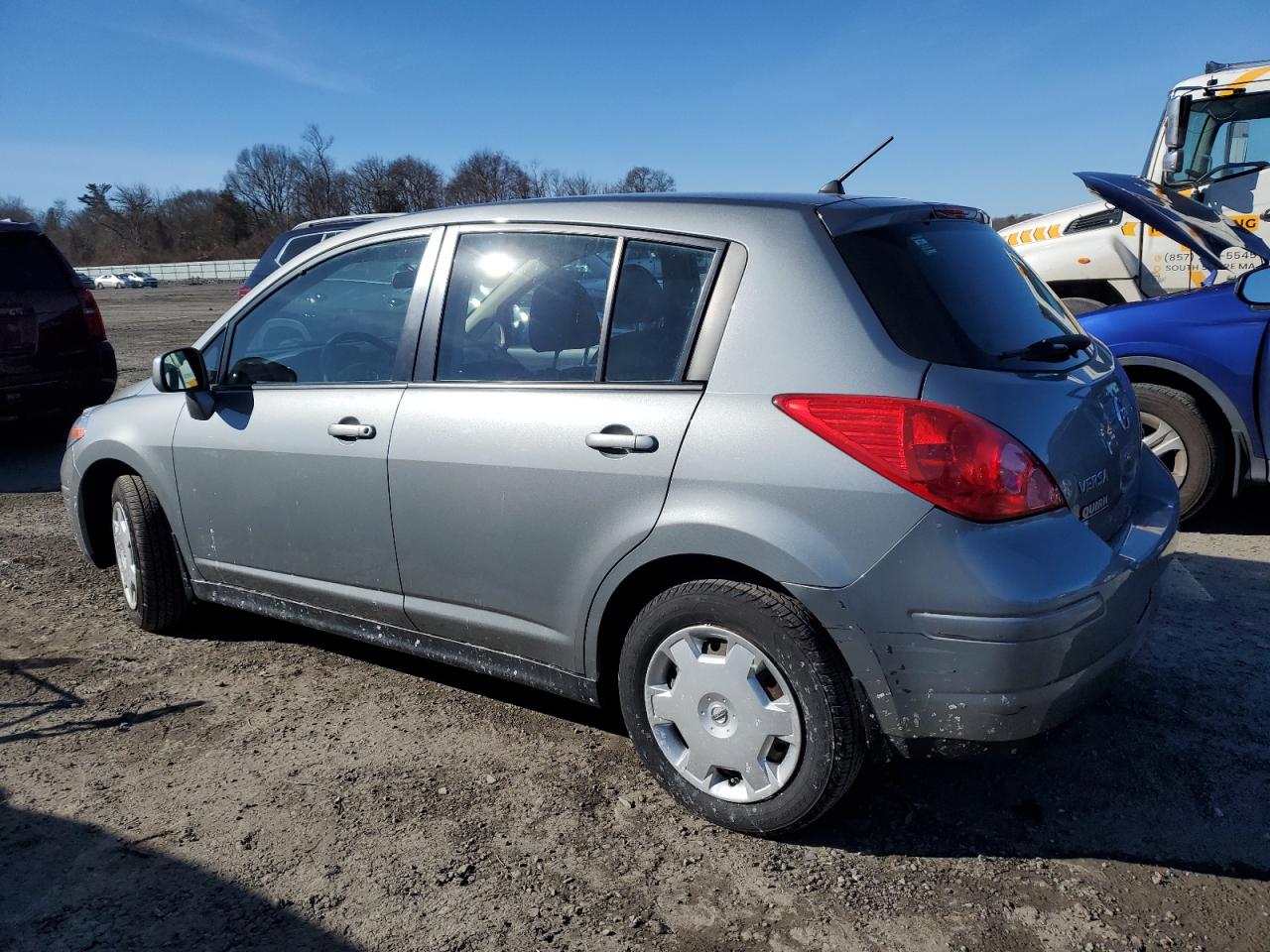 2007 Nissan Versa - Image 2