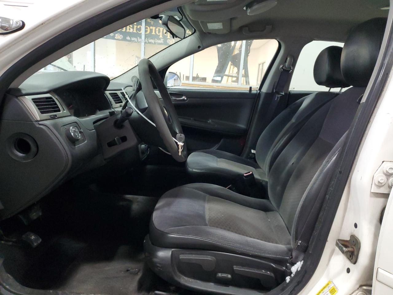 2009 Chevrolet Impala - Image 7