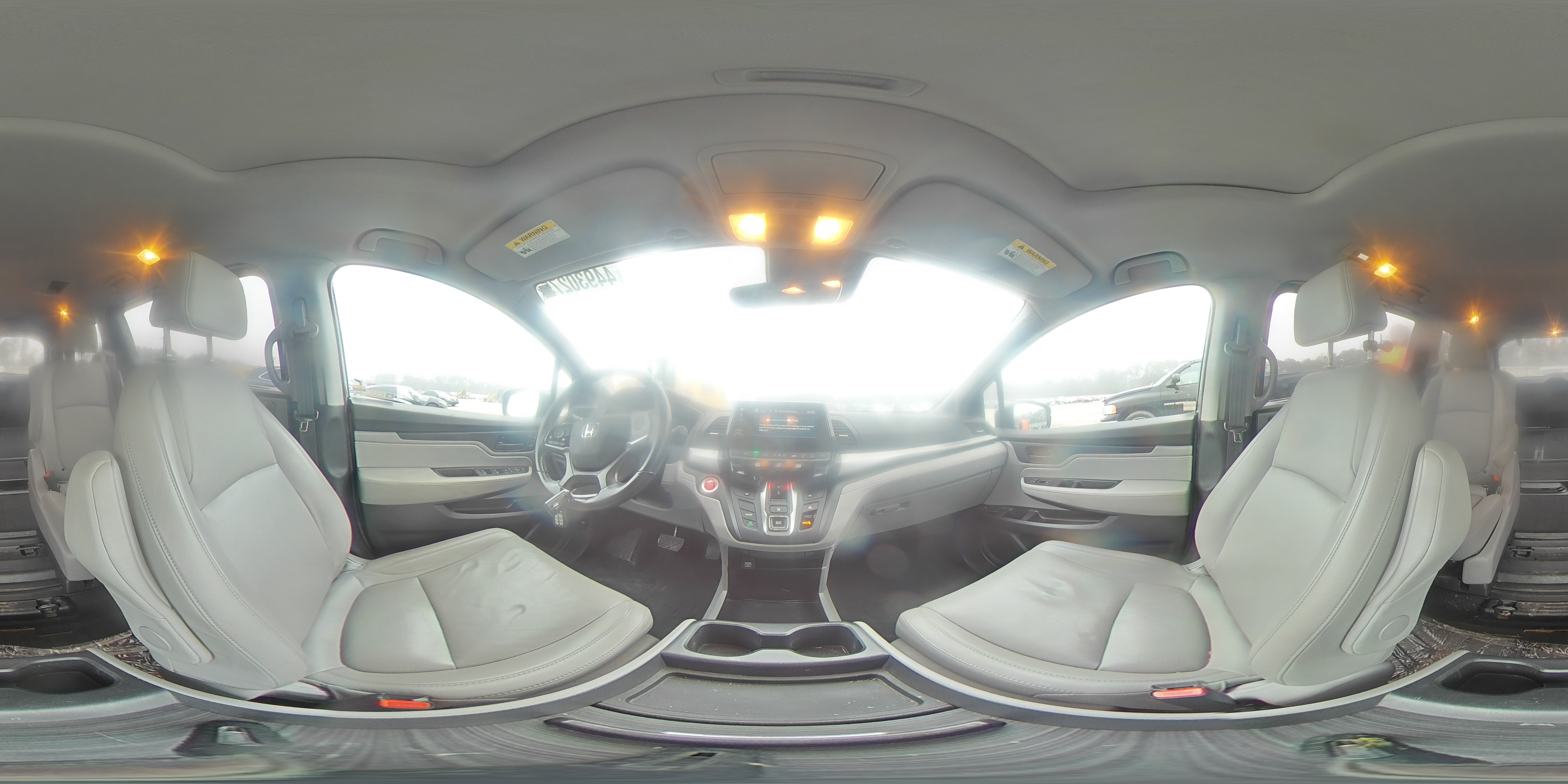 2019 Honda Odyssey - Image 16