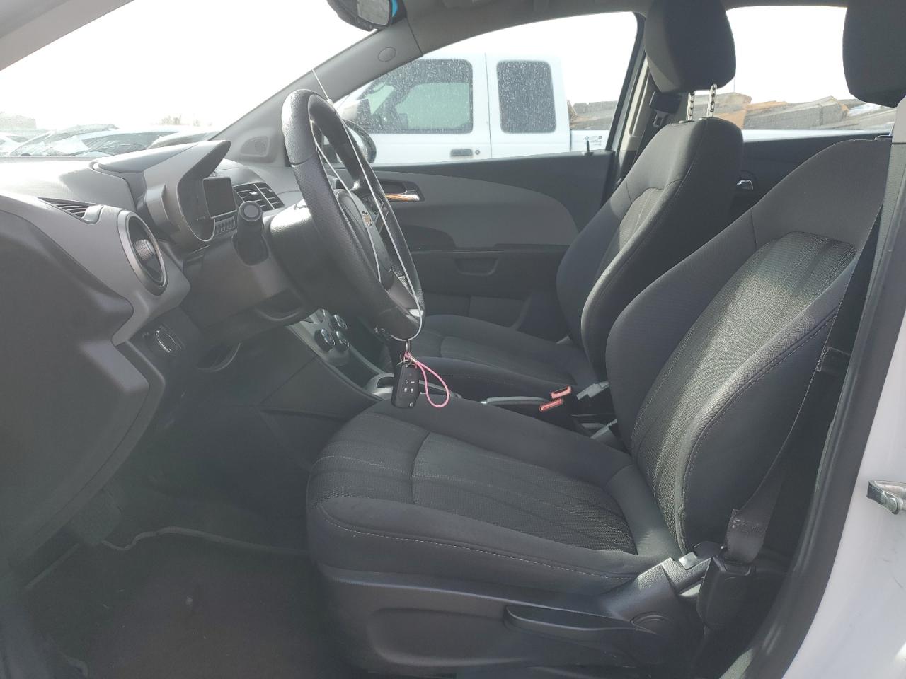 2014 Chevrolet Sonic - Image 7