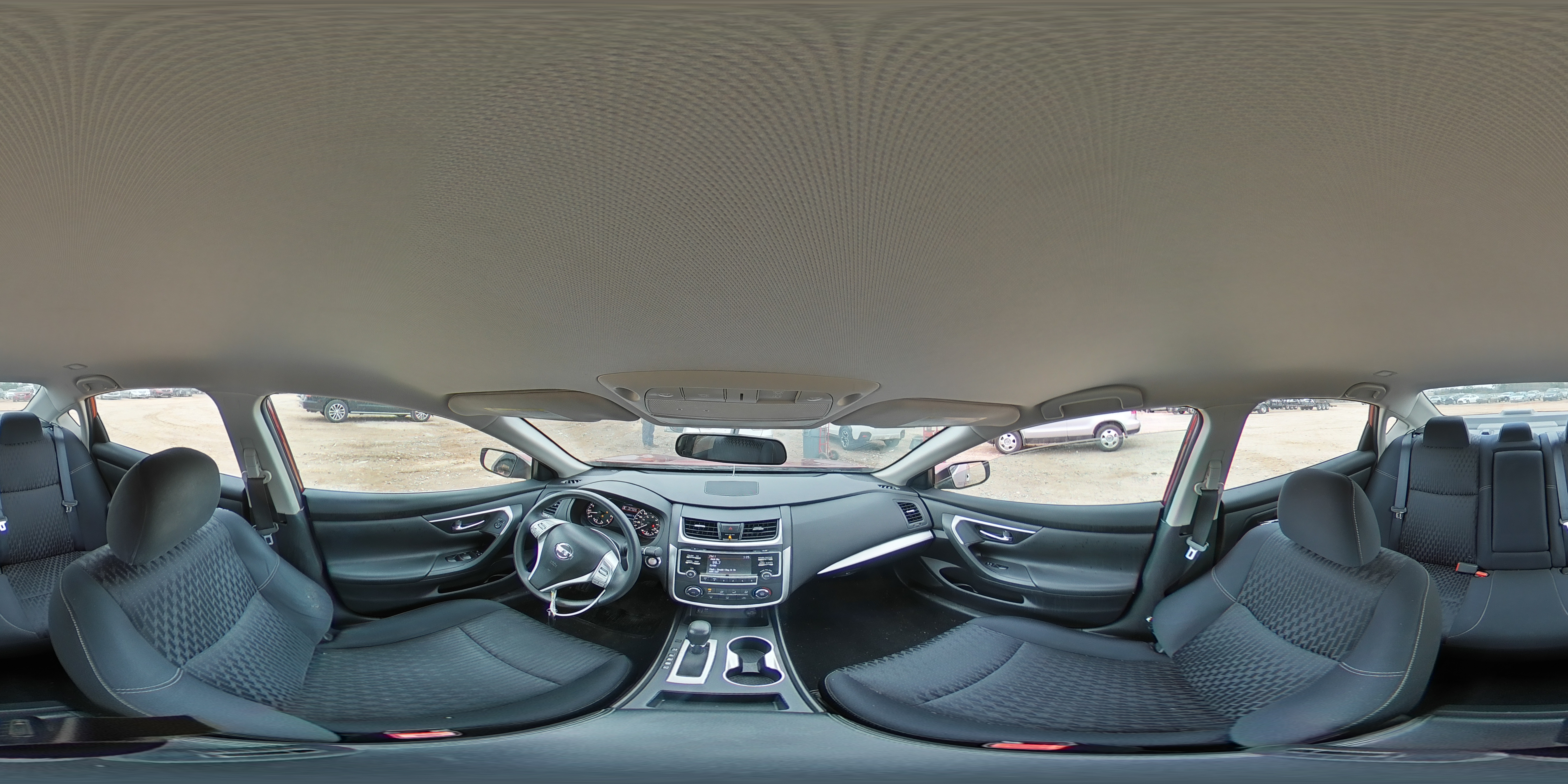 2017 Nissan Altima - Image 13