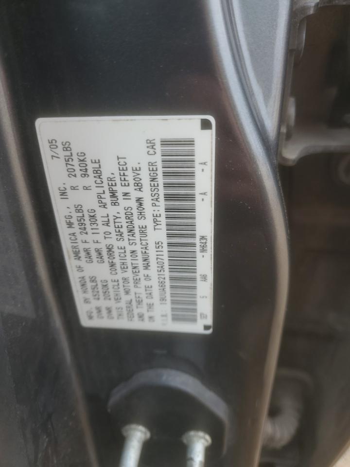 2005 Acura TL - Image 13