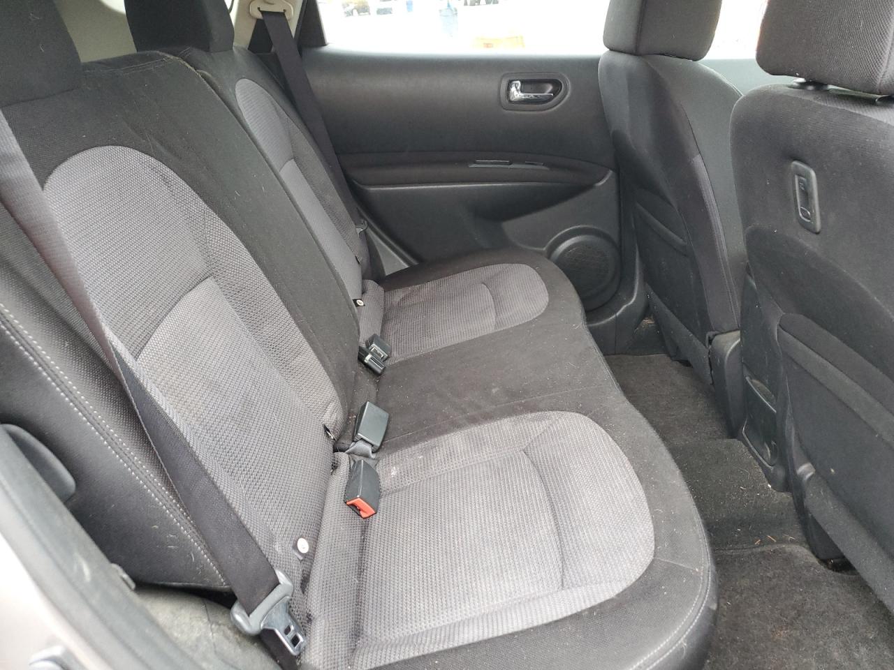 2013 Nissan Rogue - Image 11