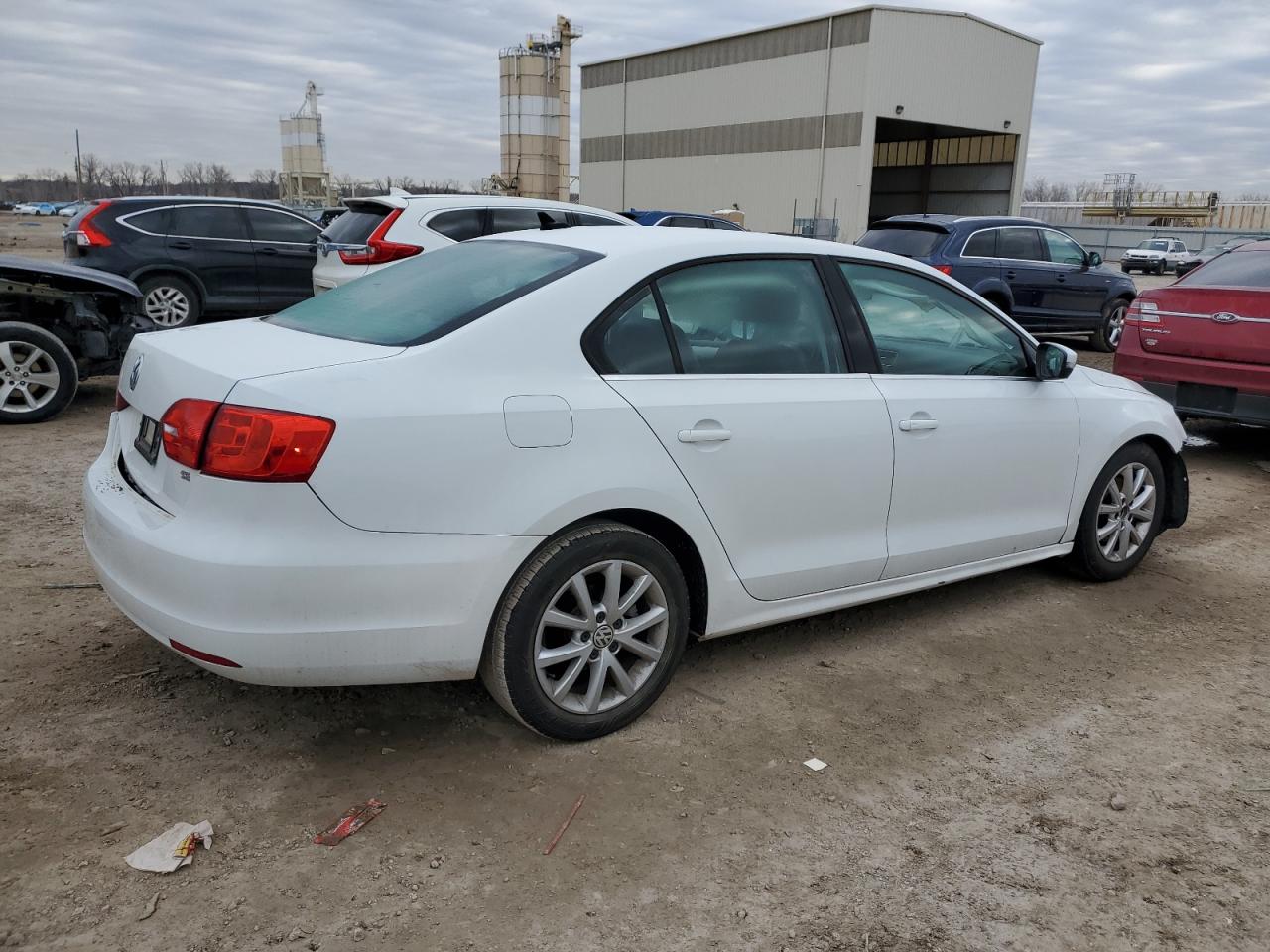 2014 Volkswagen Jetta - Image 3