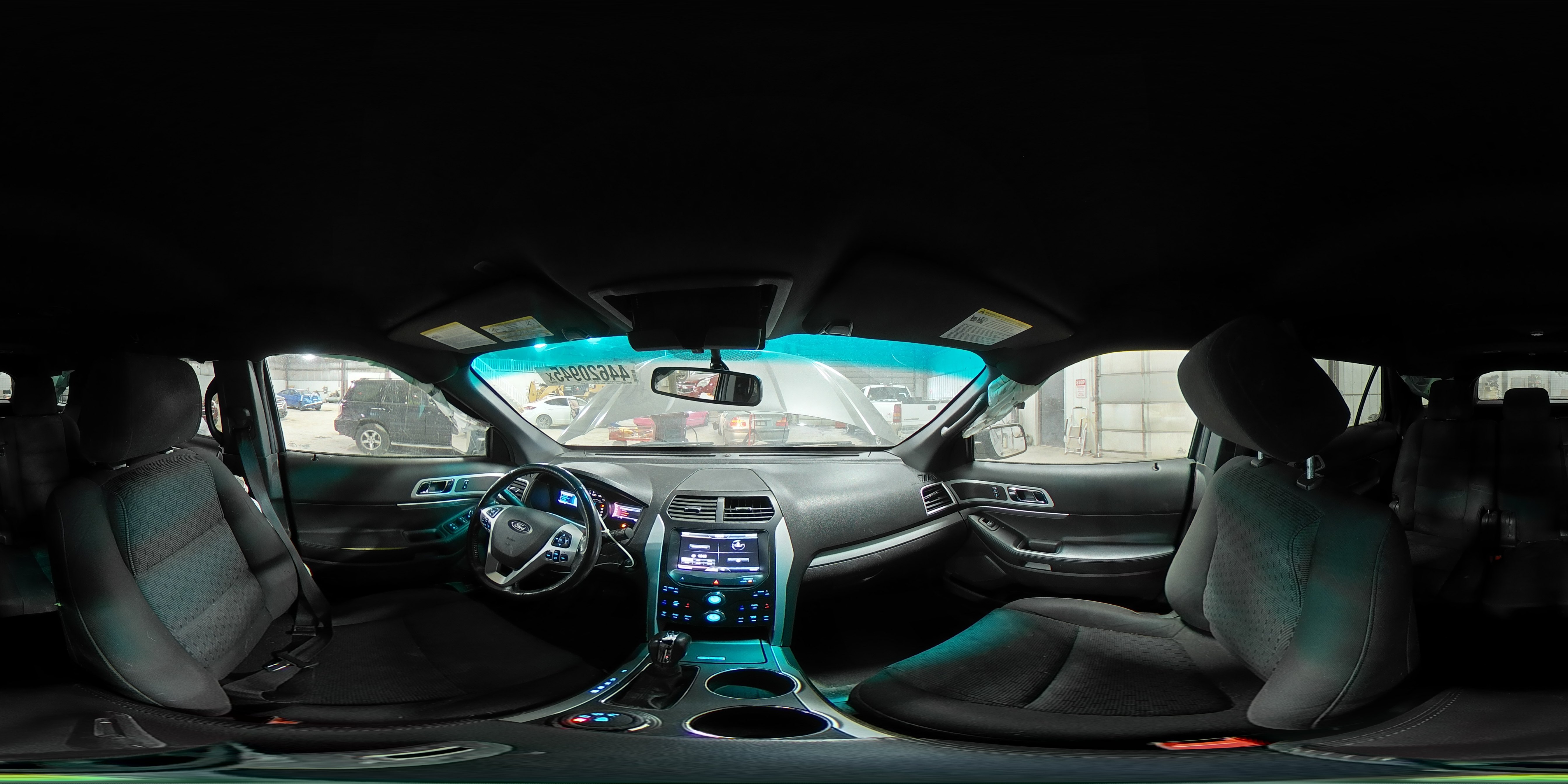 2013 Ford Explorer - Image 13
