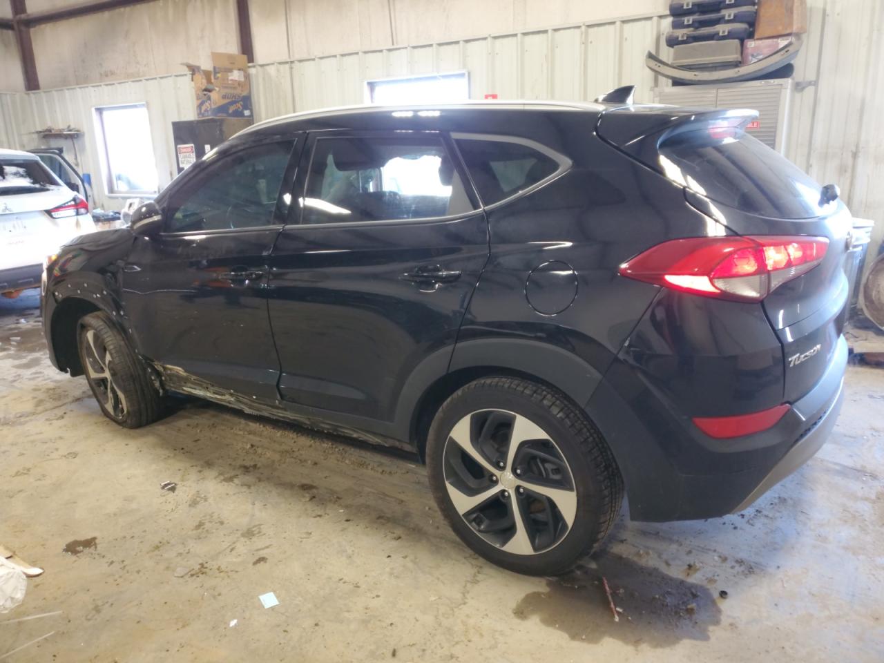 2018 Hyundai Tucson - Image 2