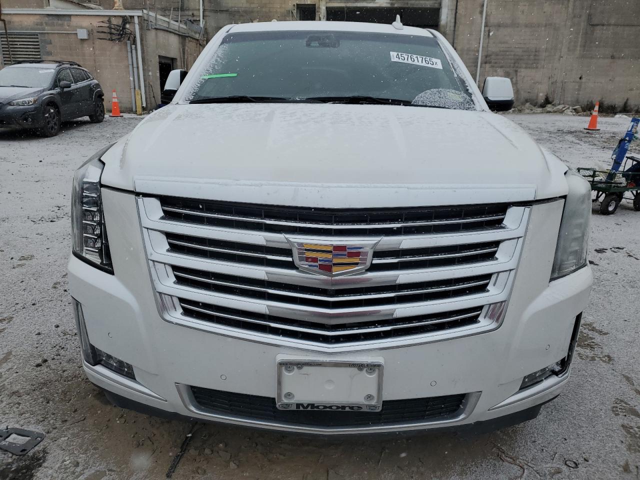 2017 Cadillac Escalade - Image 5