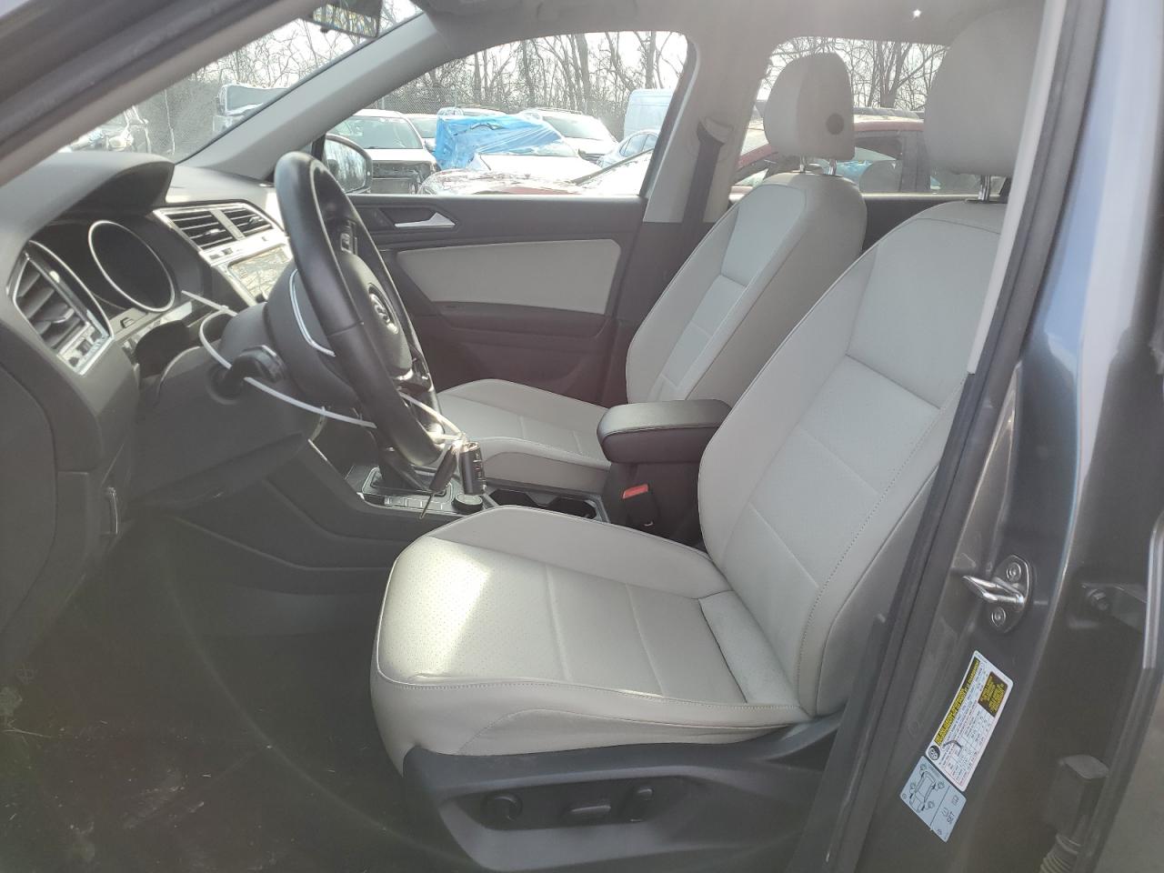 2019 Volkswagen Tiguan - Image 7