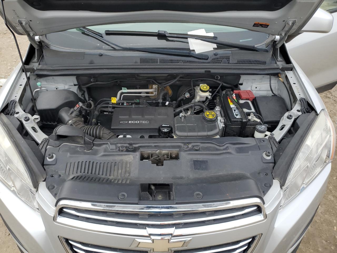 2016 Chevrolet Trax - Image 12