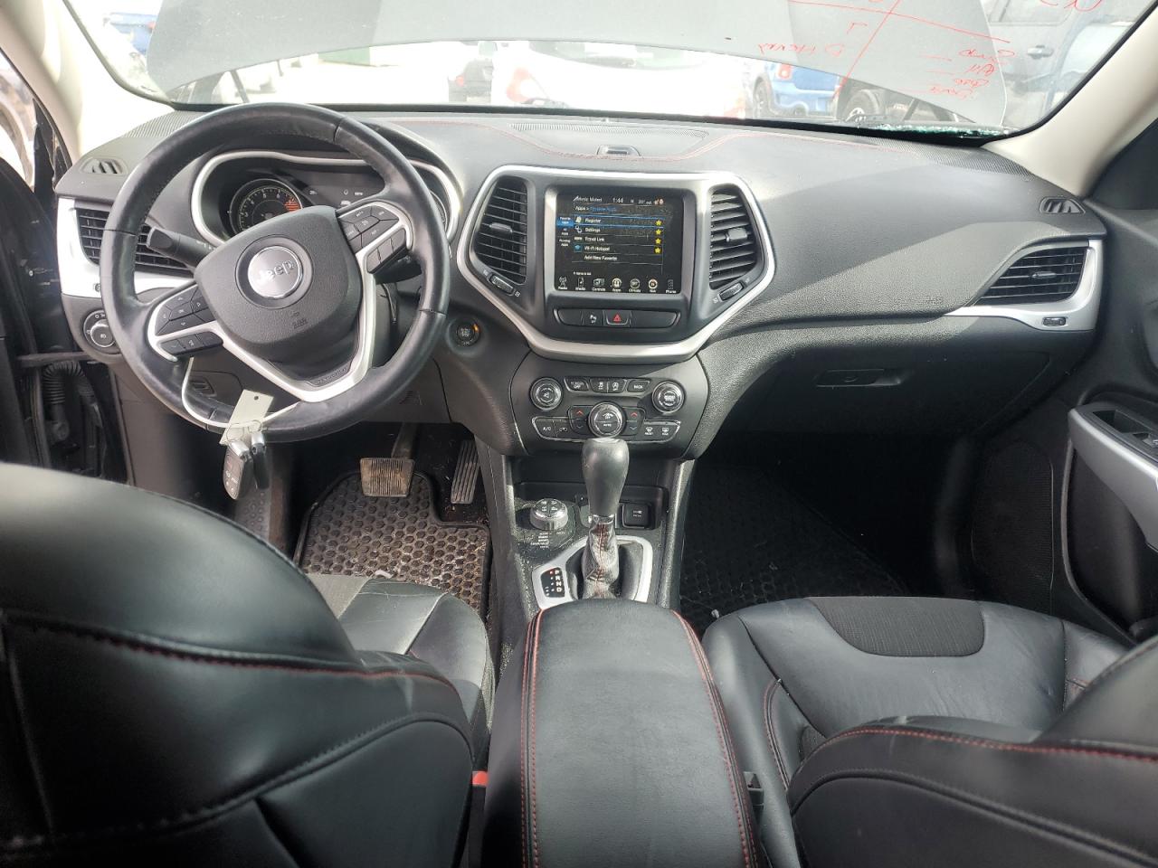 2018 Jeep Cherokee - Image 8