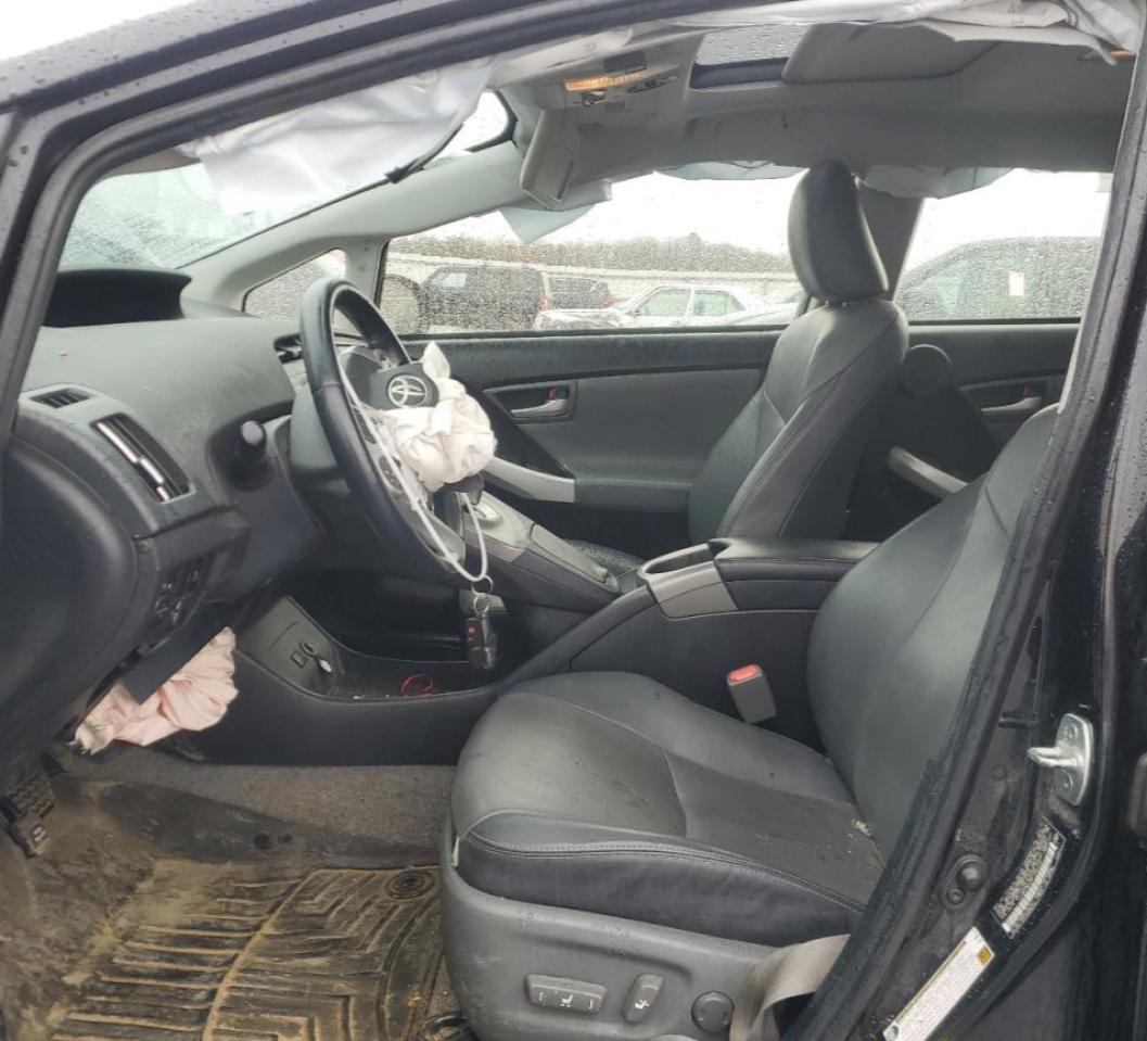 2015 Toyota Prius - Image 7