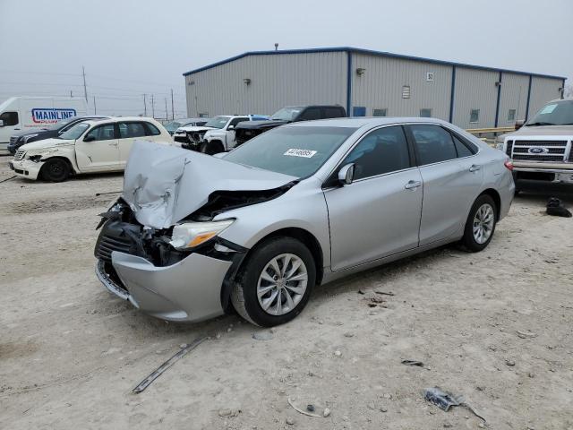 2015 Toyota Camry Le na sprzedaż w Haslet, TX - Front End