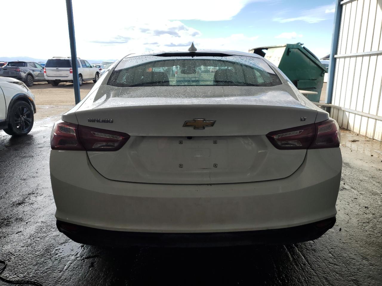 2022 Chevrolet Malibu - Image 6