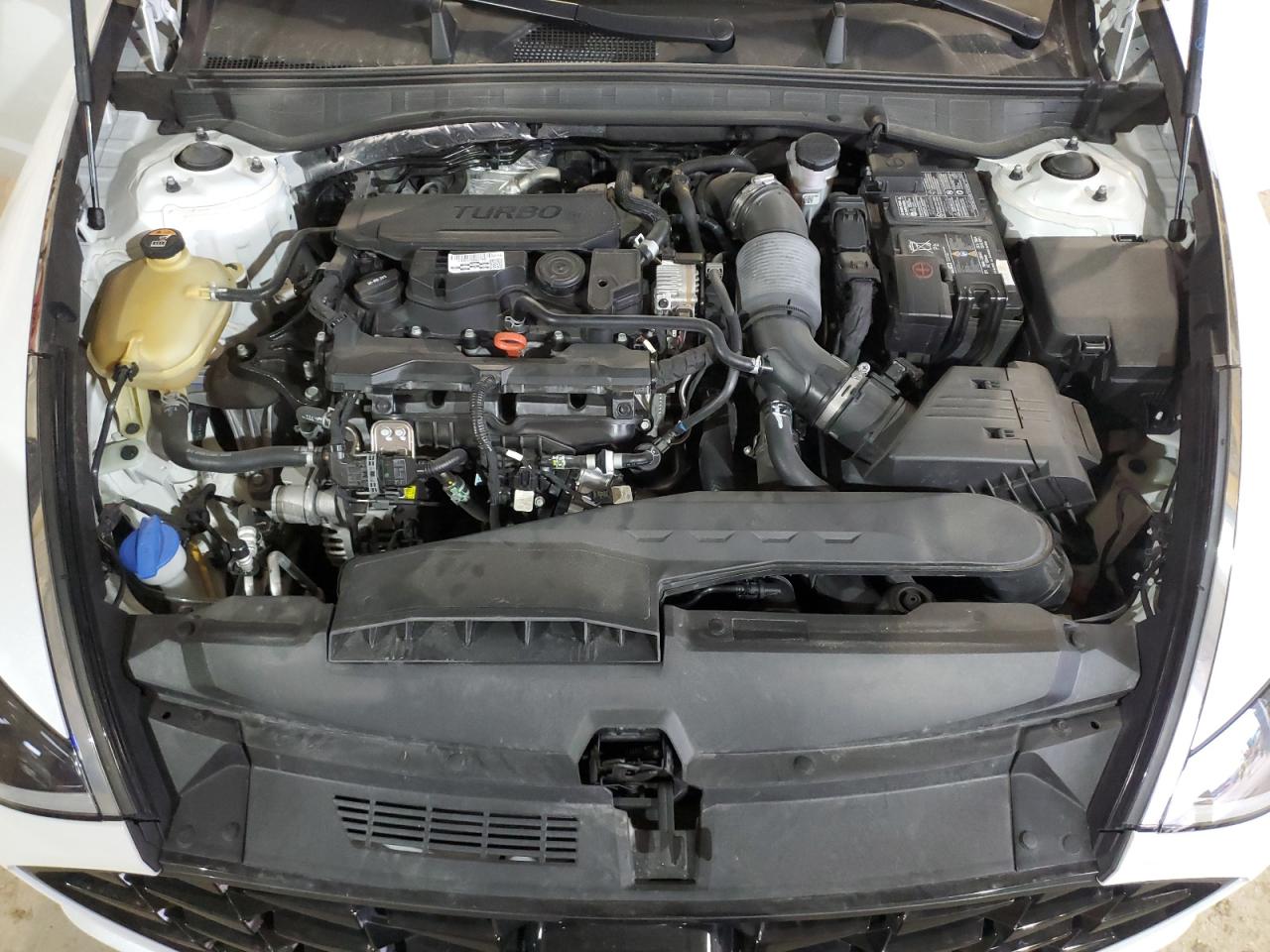 2021 Hyundai Sonata - Image 13