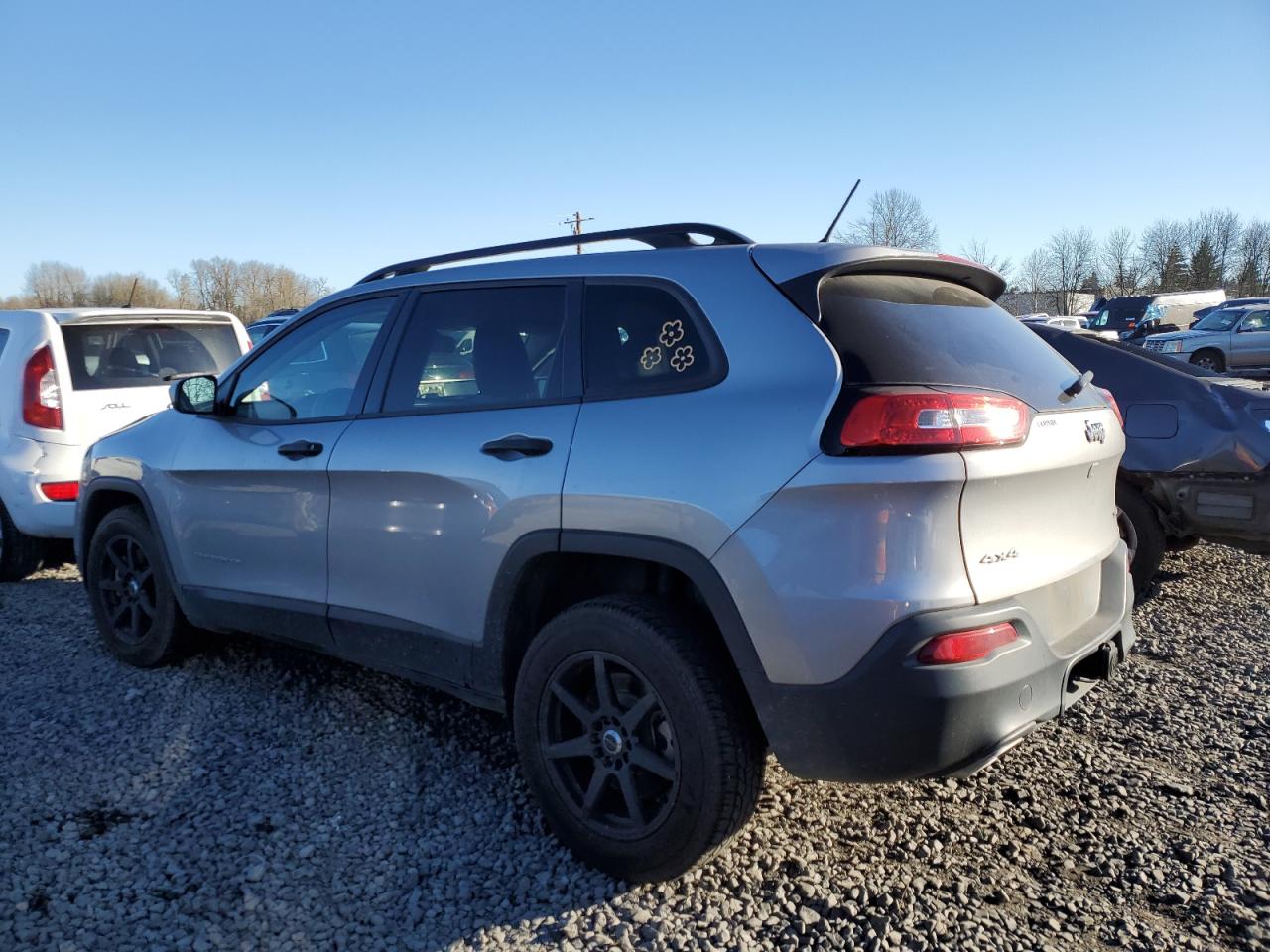 2016 Jeep Grand Cherokee - Image 2