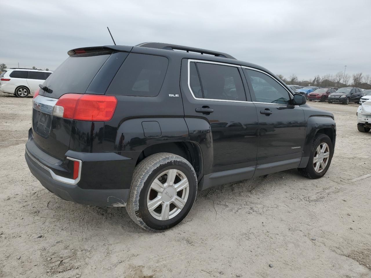 2016 GMC Terrain - Image 3