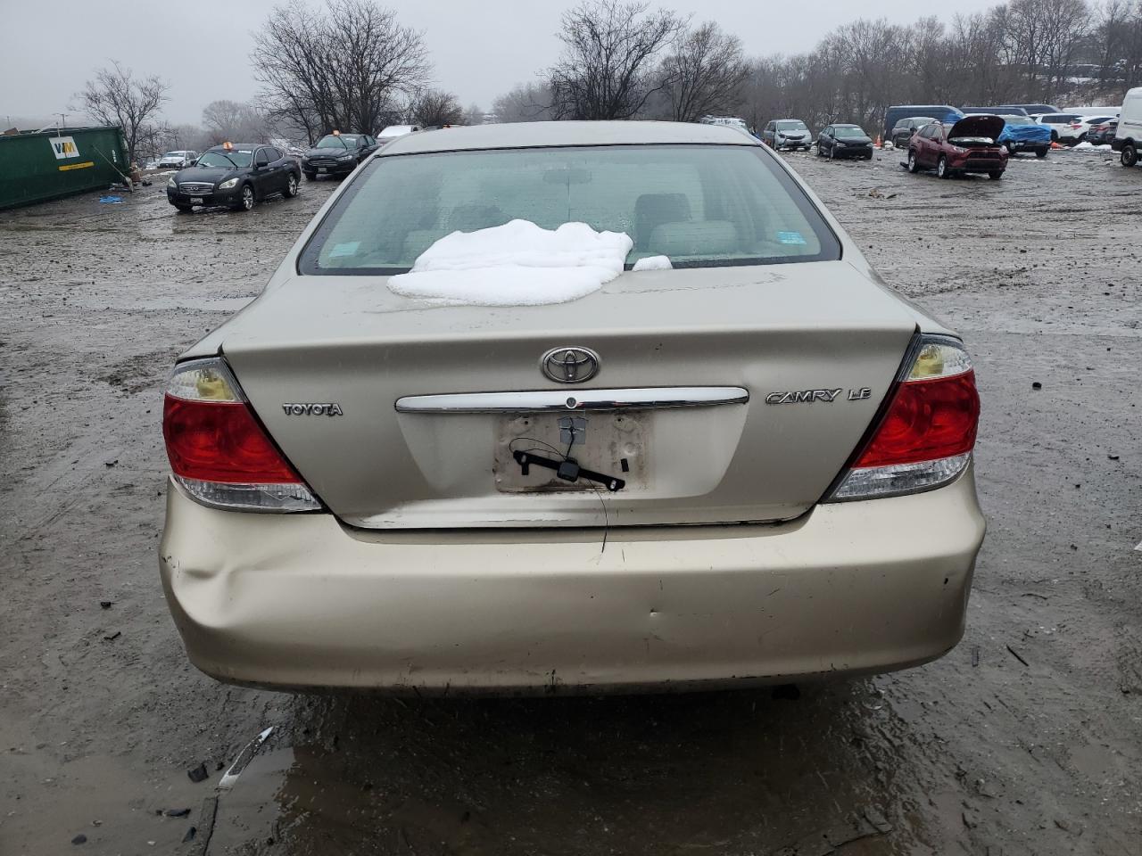 2005 Toyota Camry - Image 6