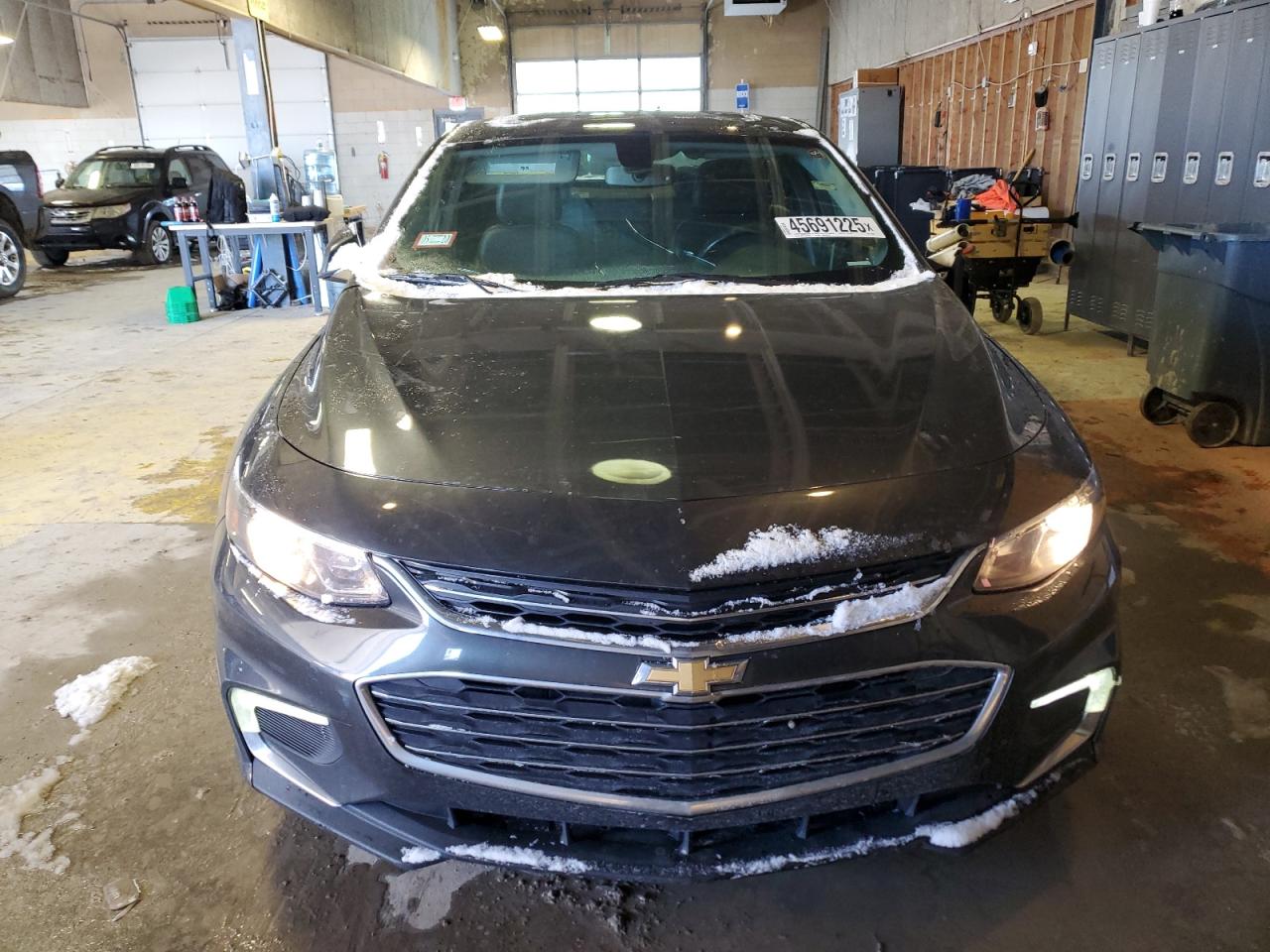 2017 Chevrolet Malibu - Image 5