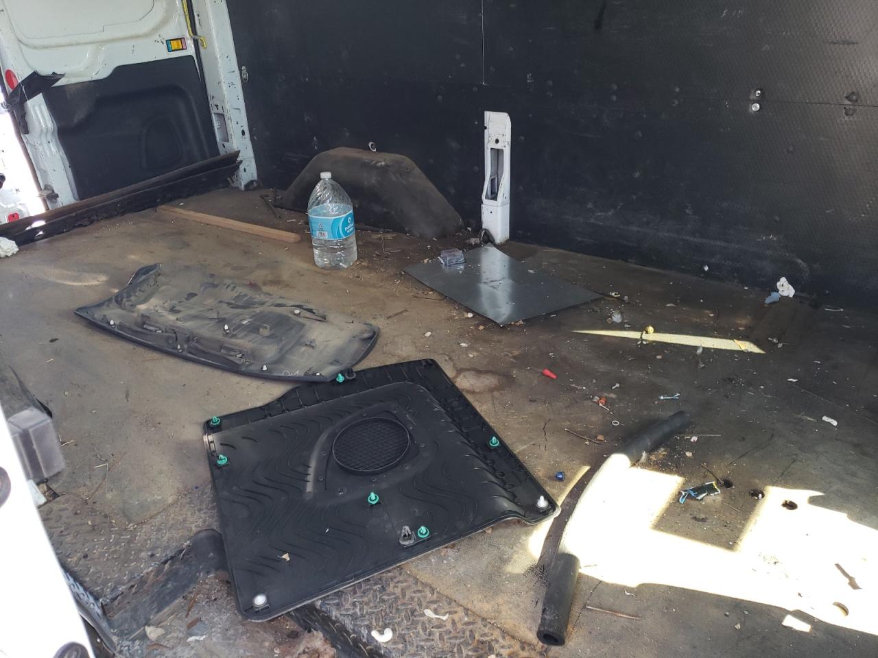 2015 Ford Transit - Image 11