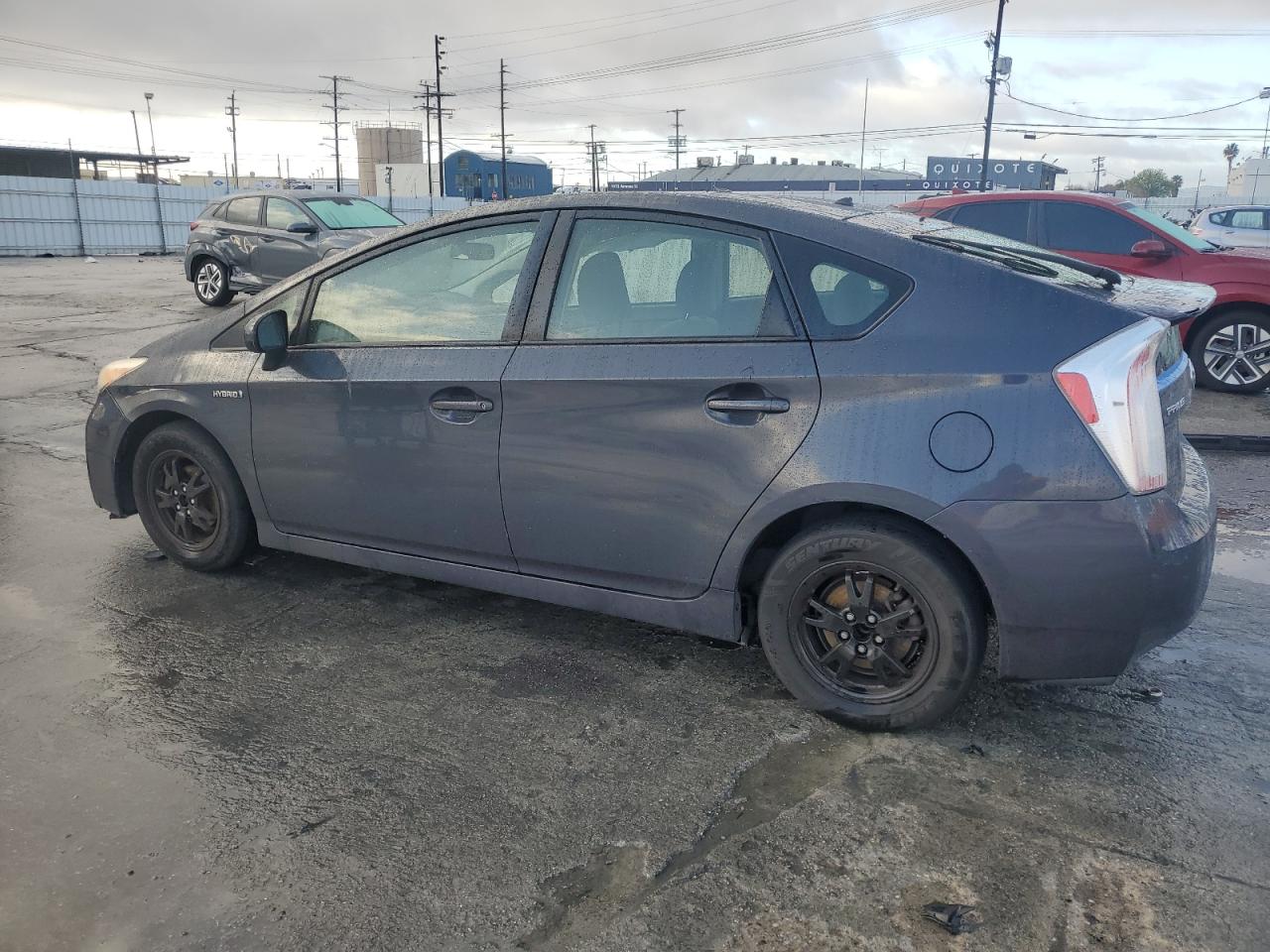 2015 Toyota Prius - Image 2