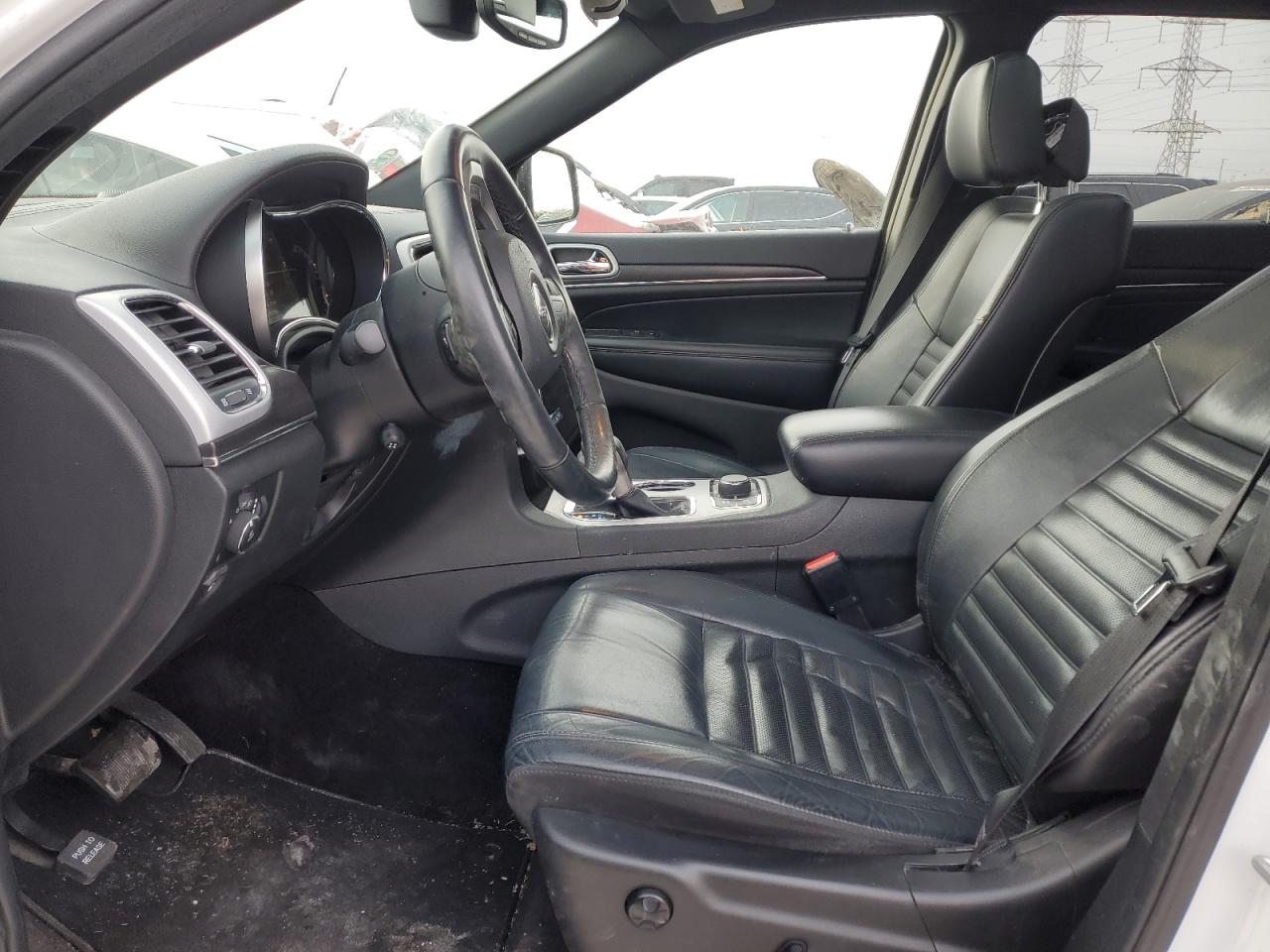 2018 Jeep Grand Cherokee - Image 7