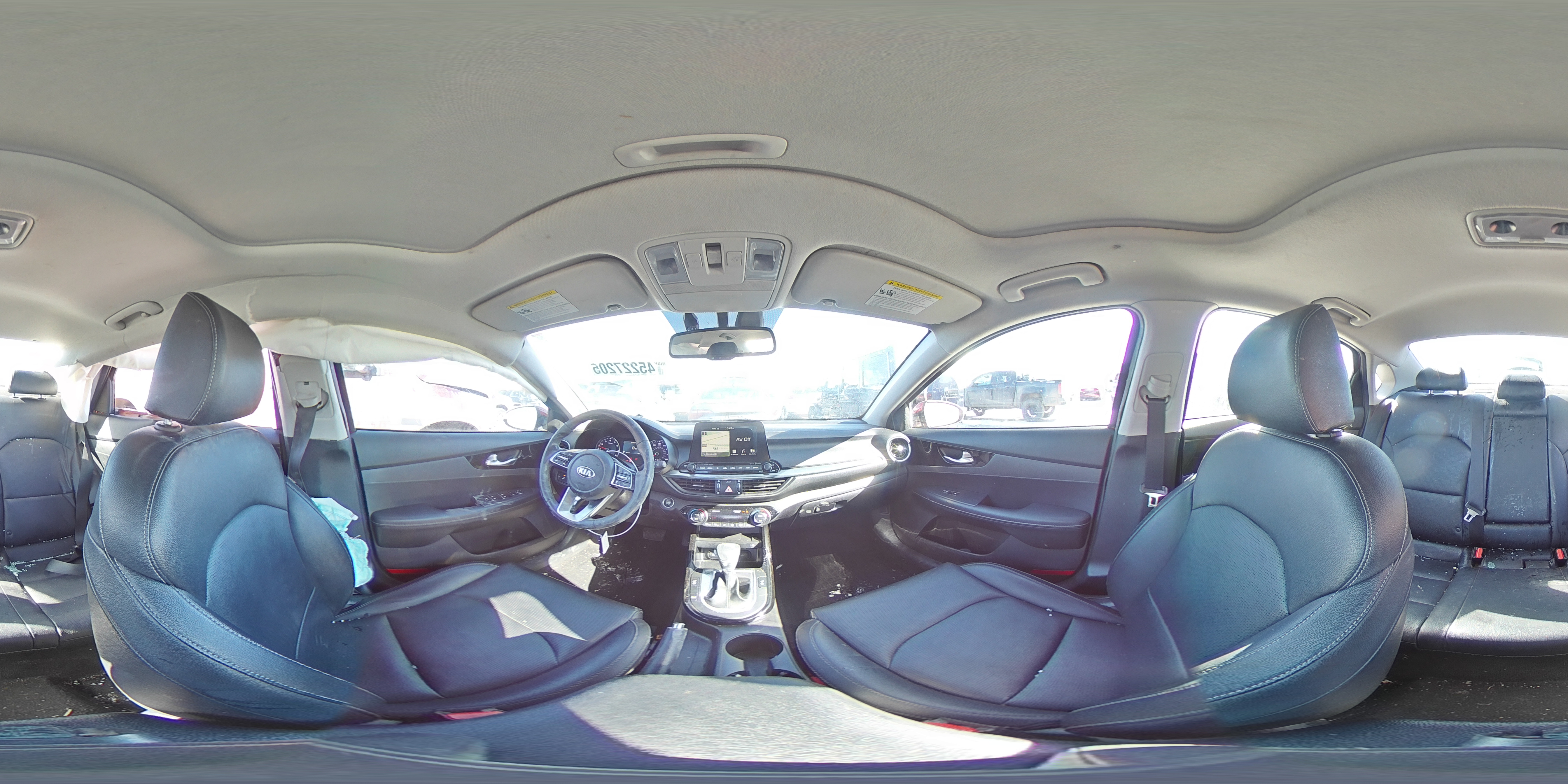 2019 Kia Forte - Image 13
