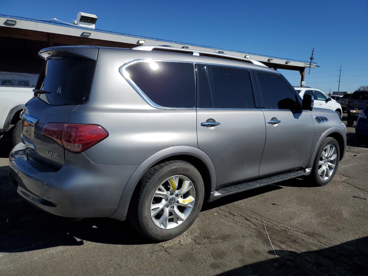 2014 Infiniti QX80 - Image 3