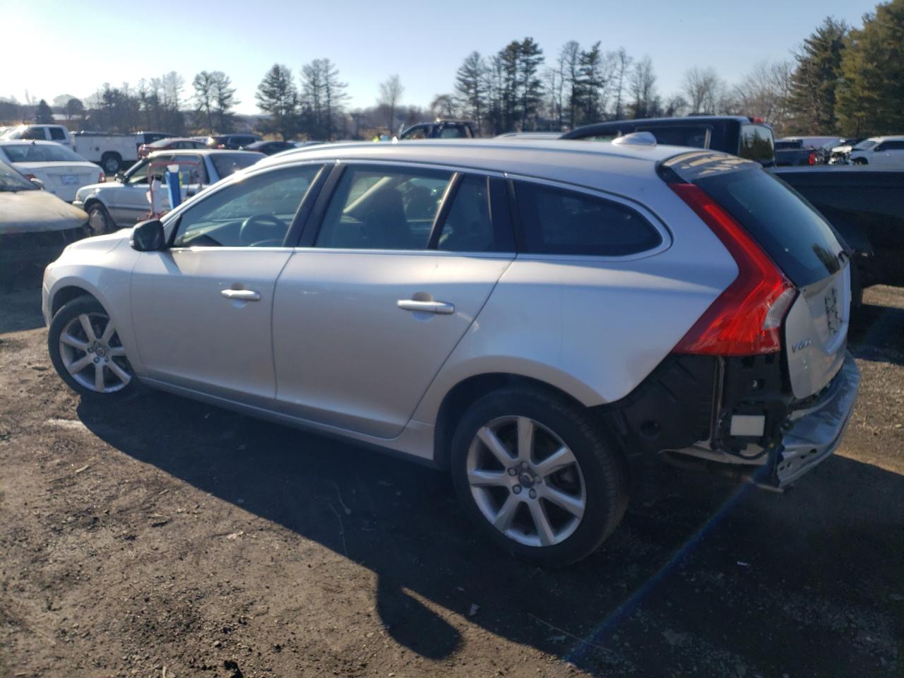 2017 Volvo V60 - Image 2