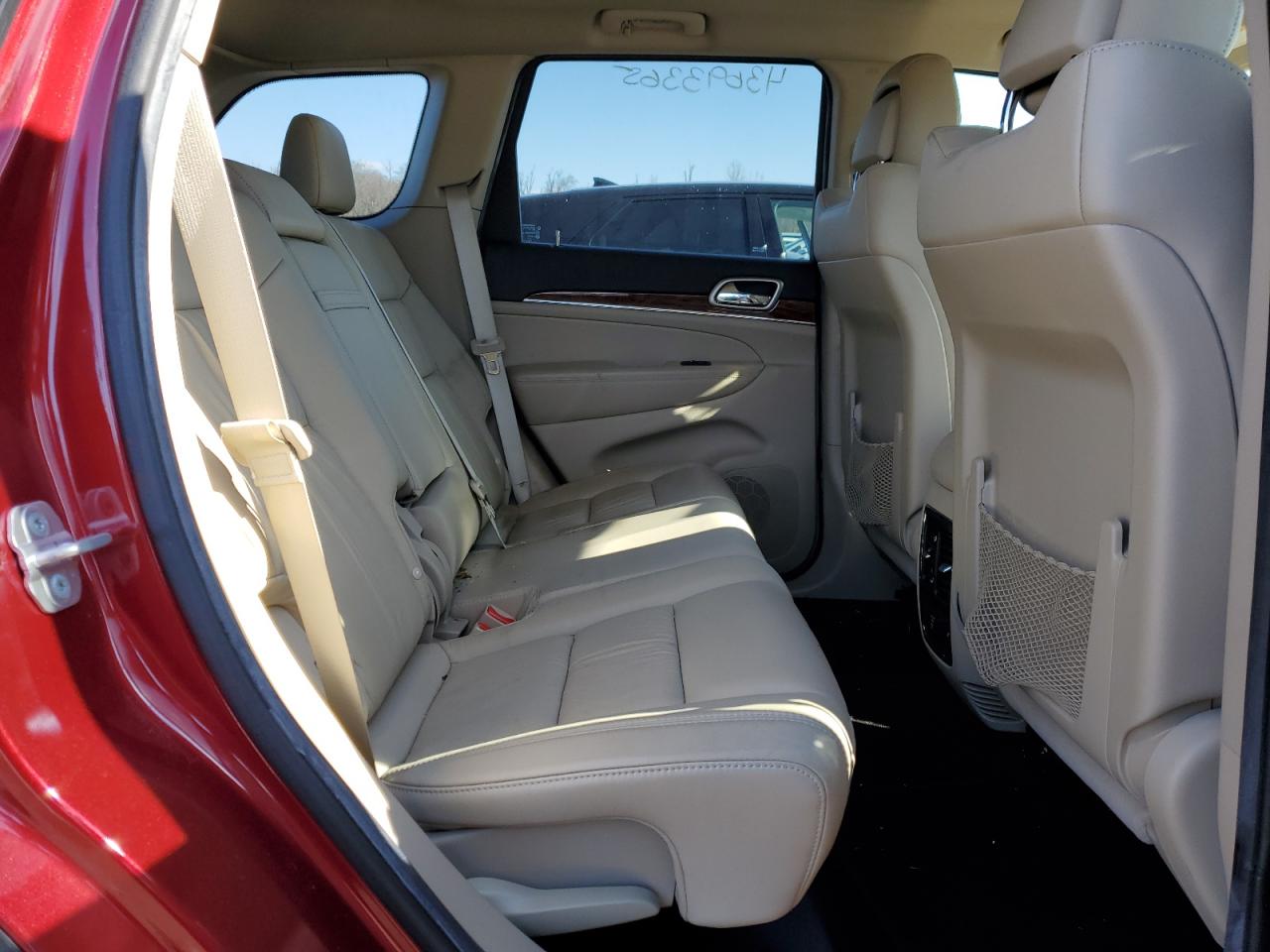 2012 Jeep Grand Cherokee - Image 11